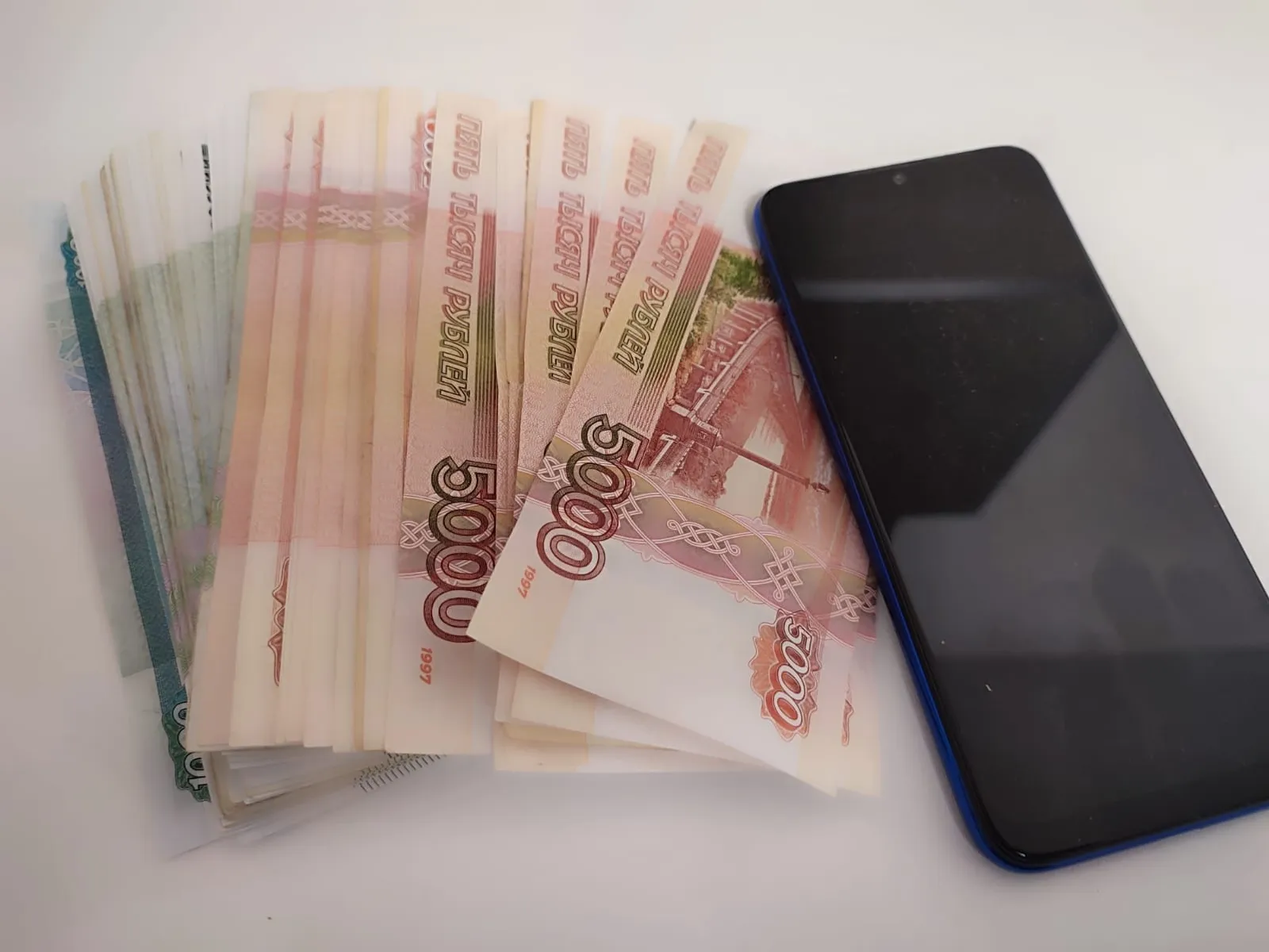 Школьница из Стерлитамака отдала мошенникам деньги родителей