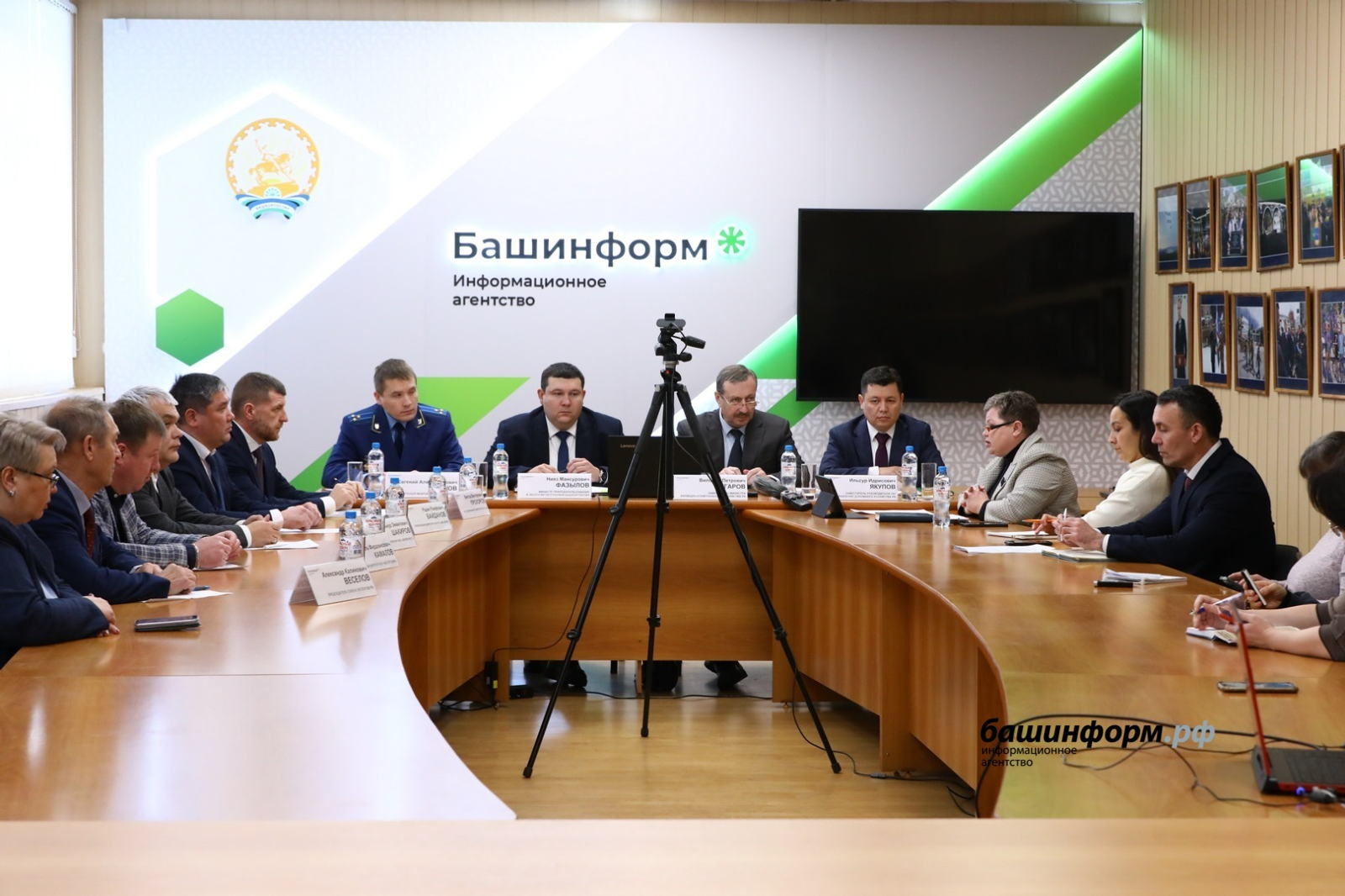 Власти Башкирии рассказали о работе дорожных и коммунальных служб в праздники