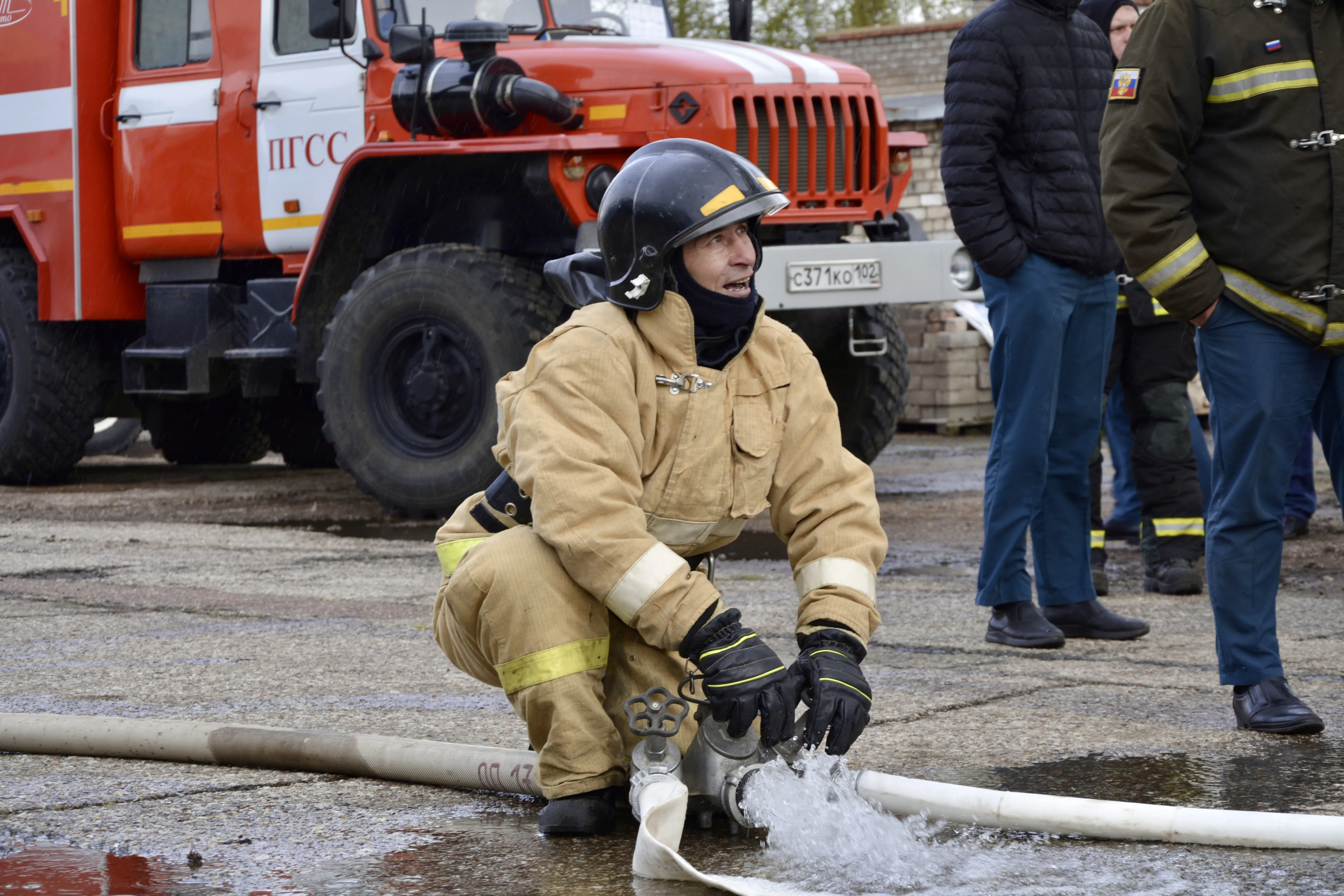 В Стерлитамаке состязались пожарные дружины