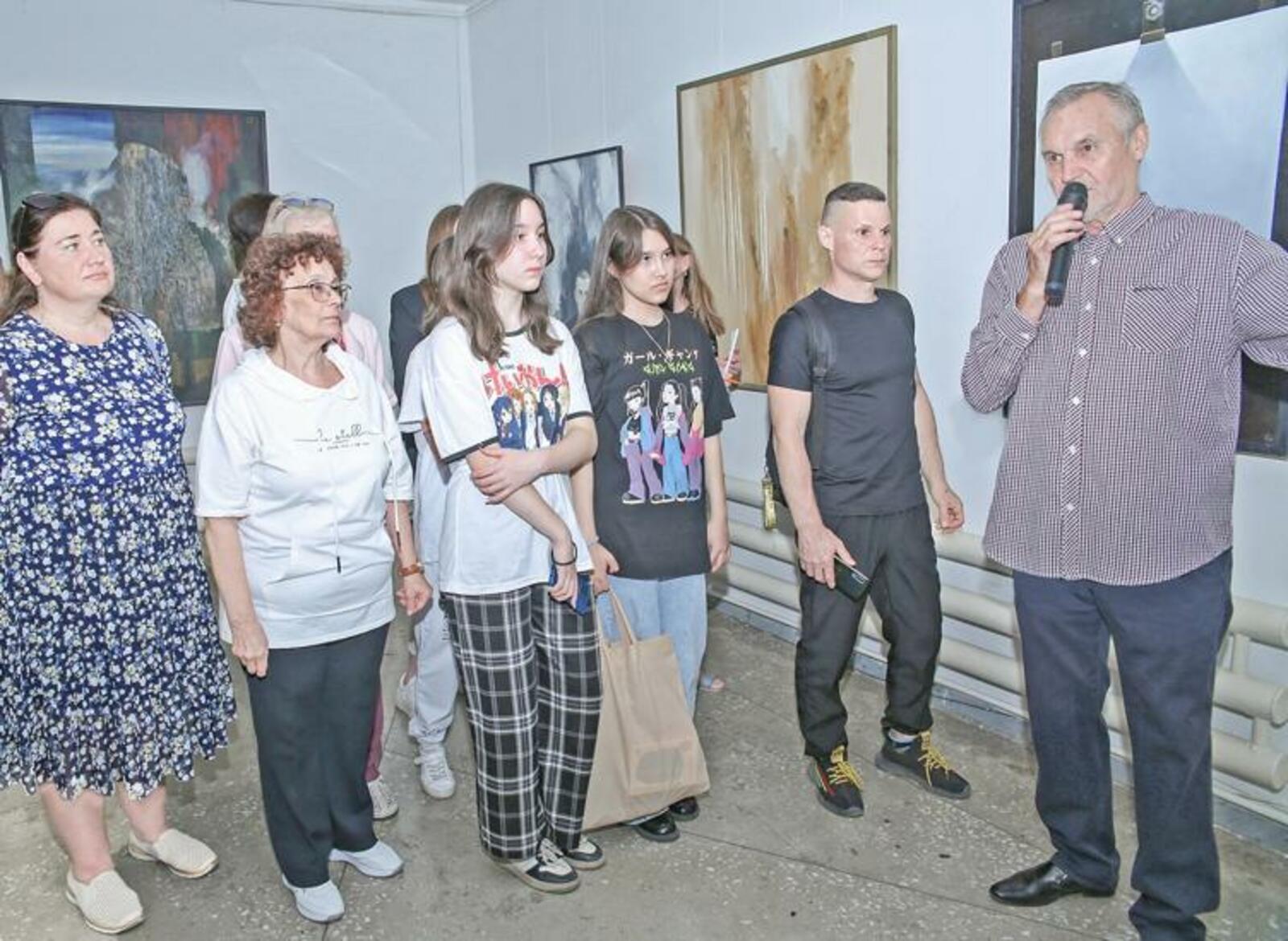 В Стерлитамаке открылась выставка живописца Вакиля Шайхетдинова