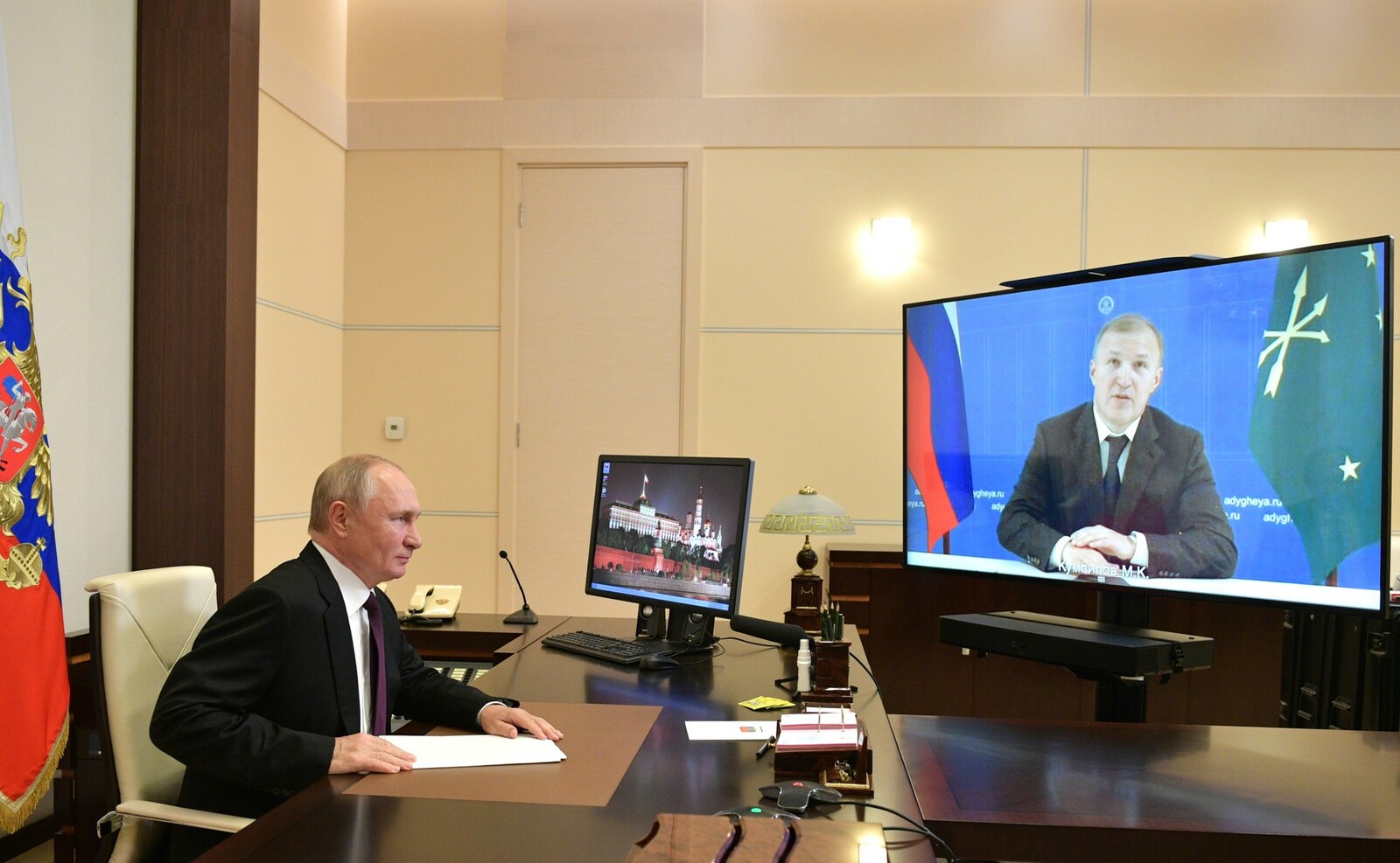 Встреча с главой Республики Адыгея Муратом Кумпиловым