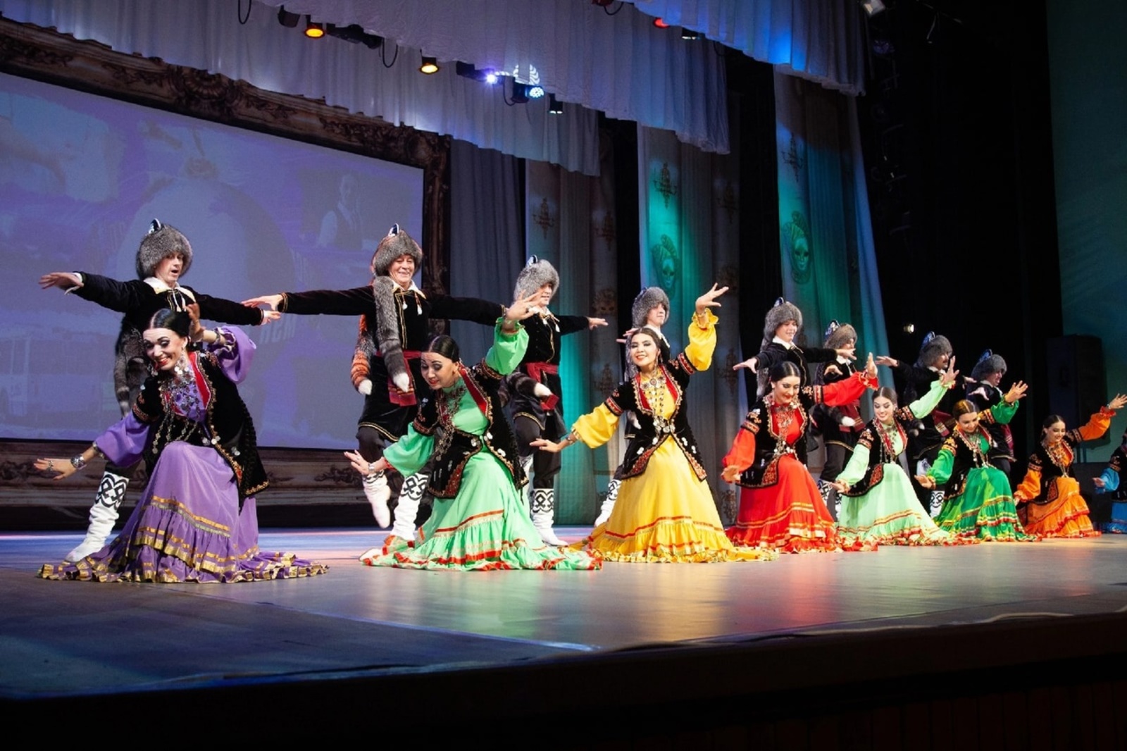 Стерлитамакская филармония открыла 32-й концертный сезон программой о трудовых династиях