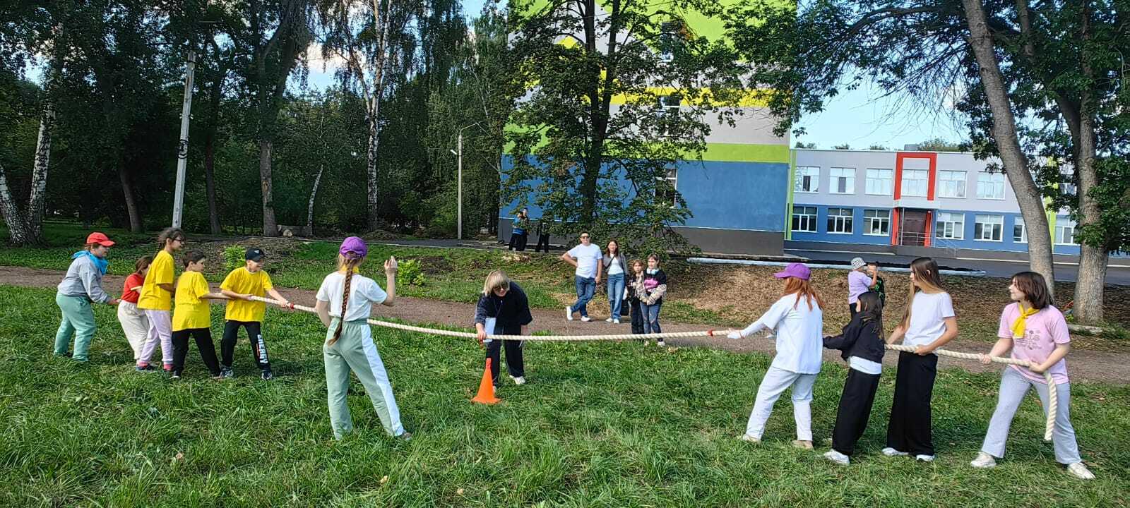 В школу – за… праздником!