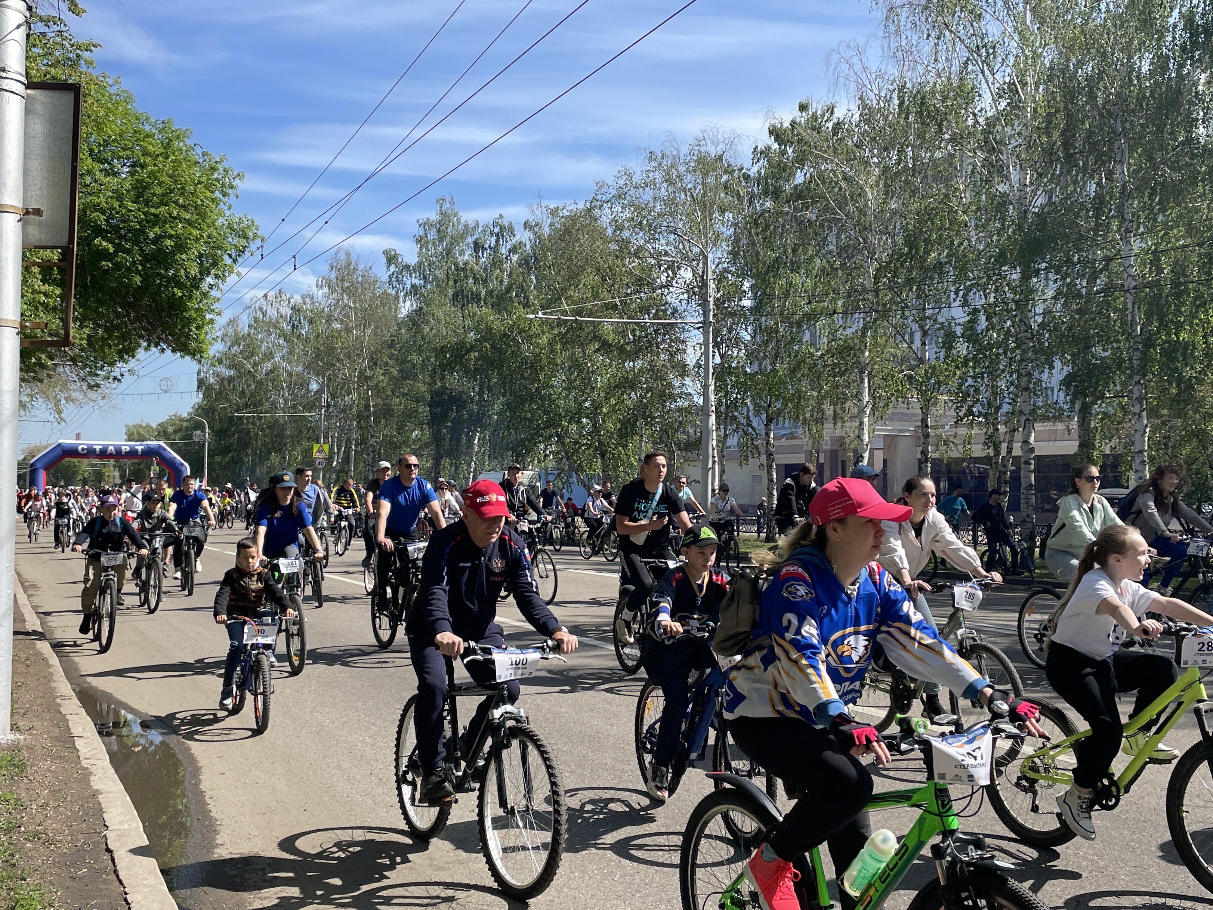 В Стерлитамаке вышли на прогулку более 1000 велосипедистов