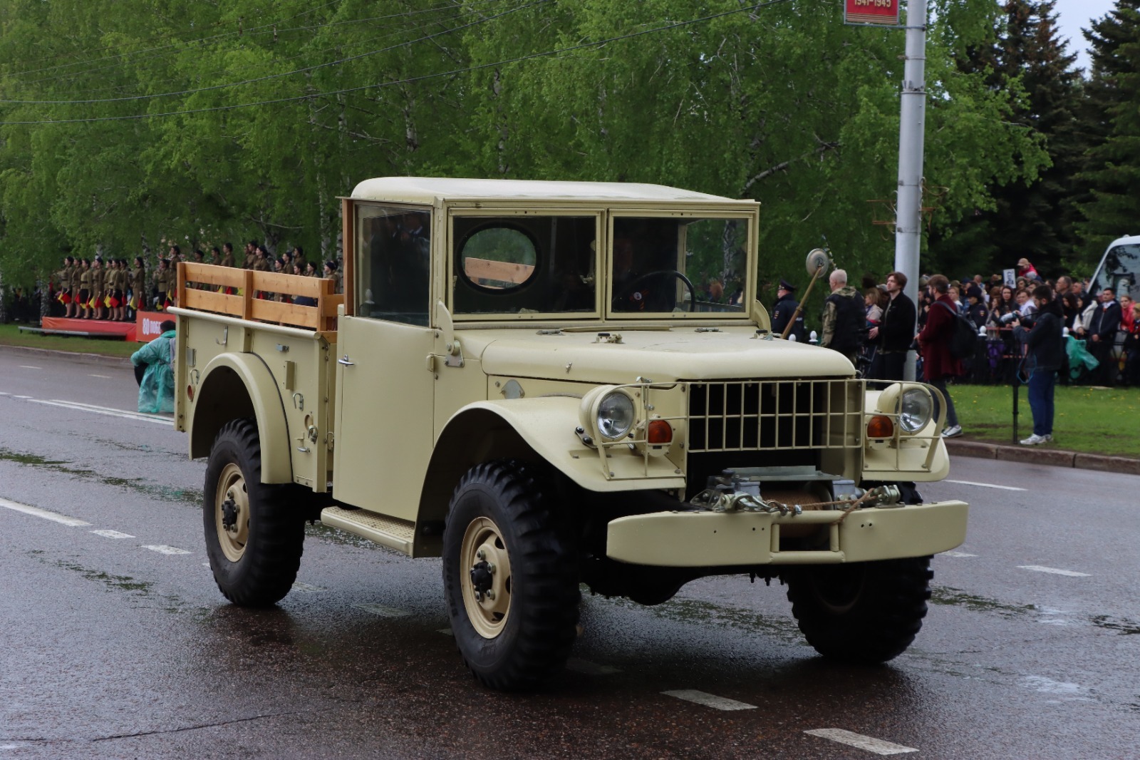 От «Виллисов» до «Тополя»