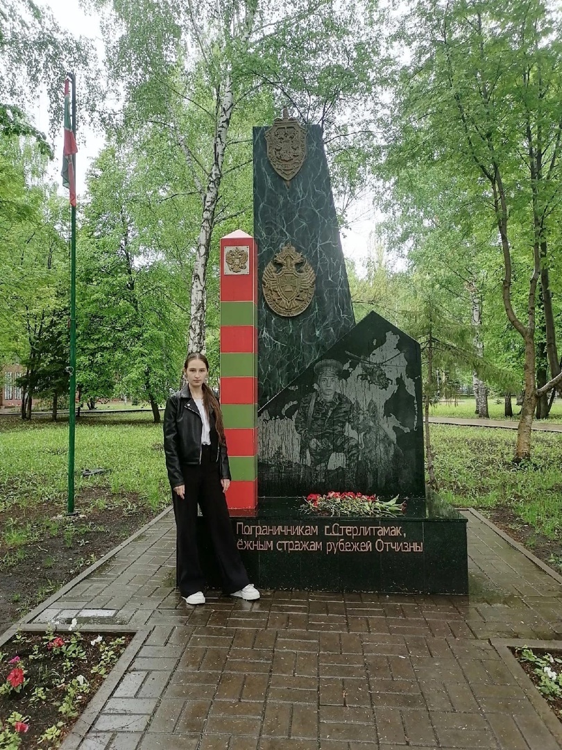 В Стерлитамаке Волонтеры Победы провели мониторинг мемориальных комплексов