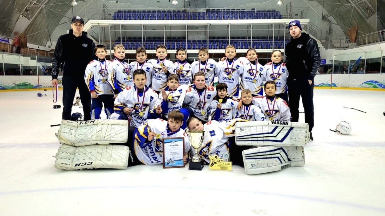Стерлитамакские хоккеисты успешно выступили на соревнованиях в Оренбурге