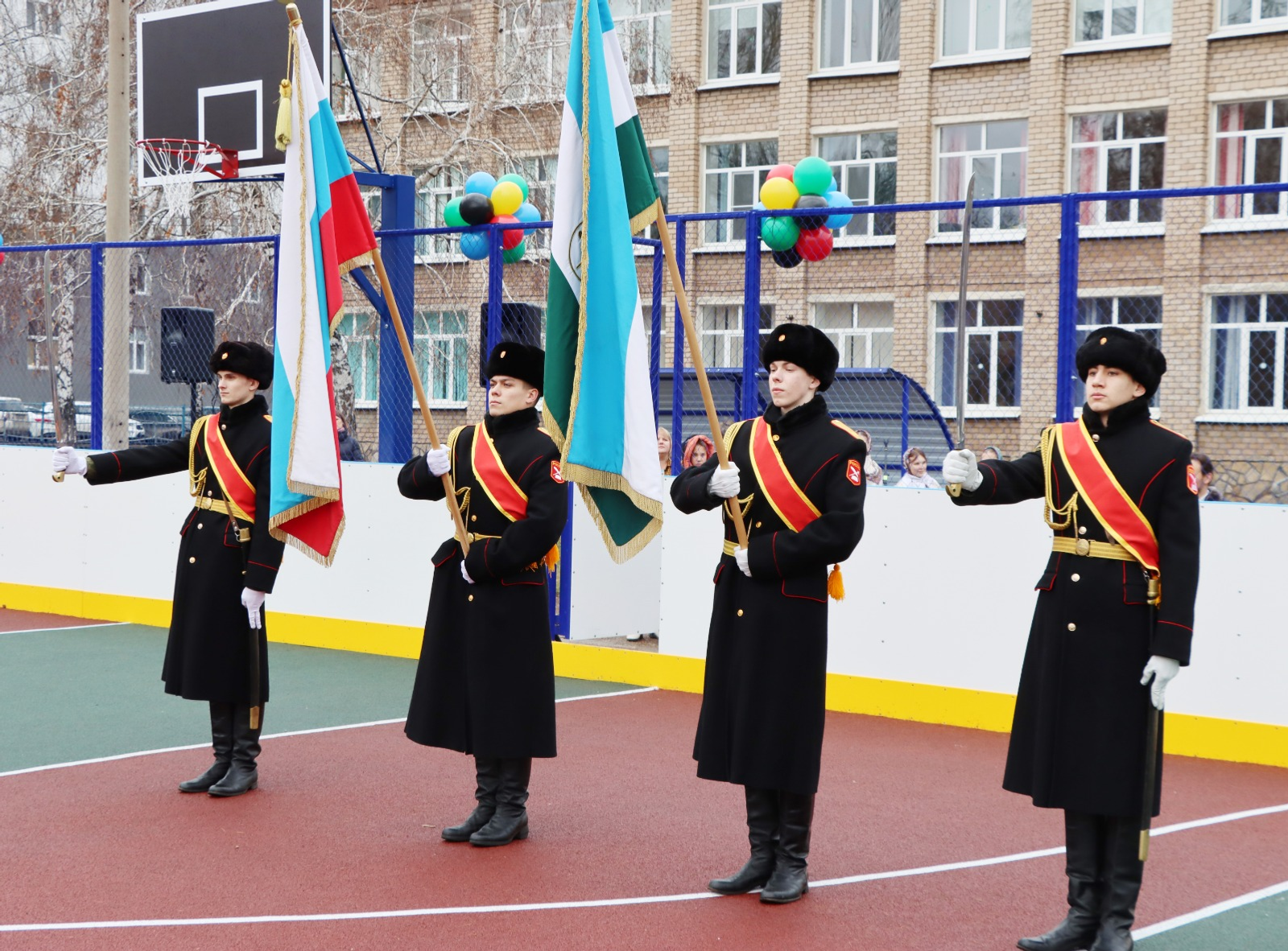 Стерлитамакский лицей N12 празднует открытие спортивной площадки