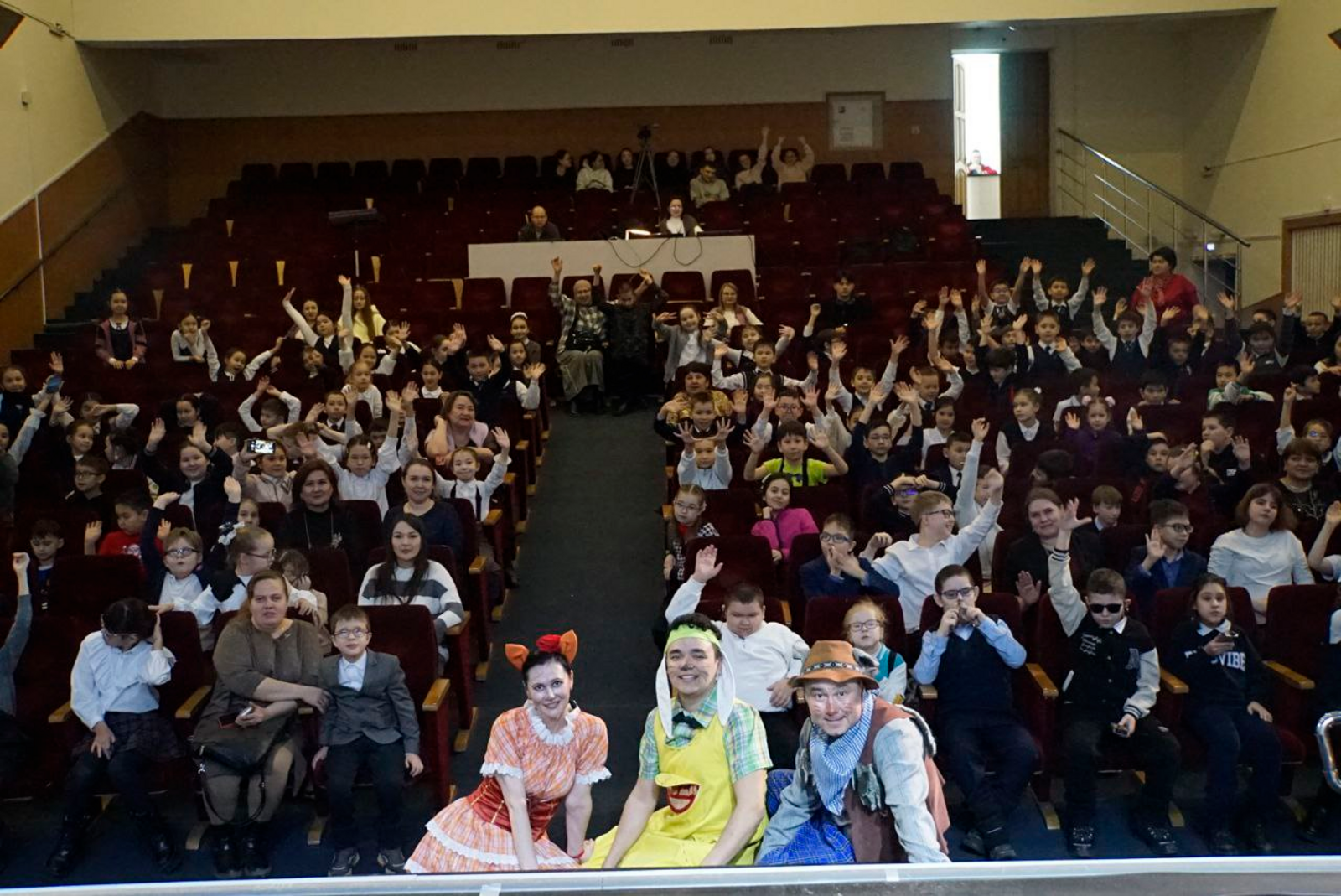 "Особый взгляд": спектакли с тифлокомментированием