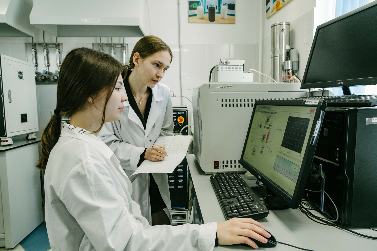 Вуз-резидент Межвузовского кампуса создал молодёжные научные школы