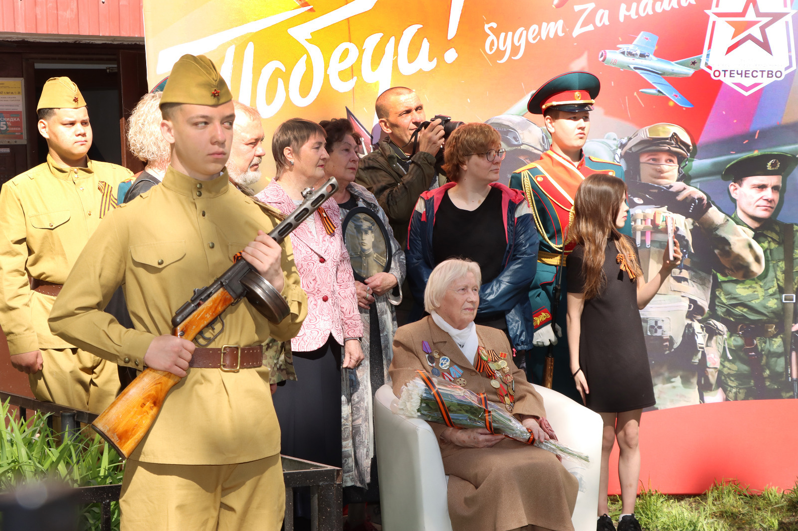 В Стерлитамаке прошли личные парады для ветеранов