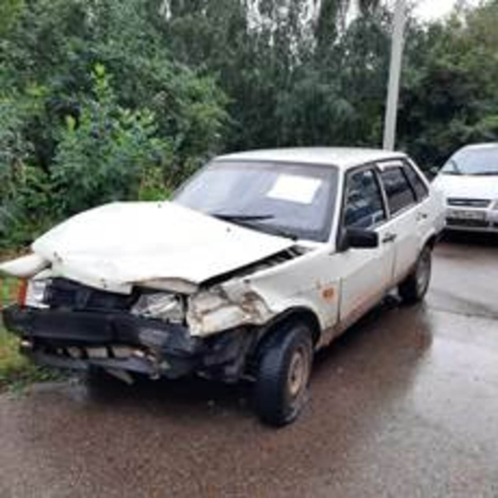 В Стерлитамаке комиссия обследовала брошенные автомобили