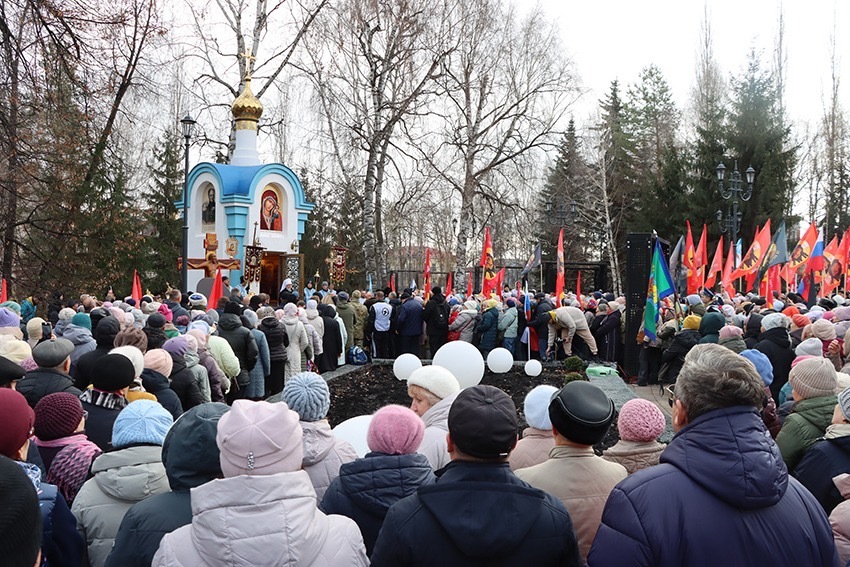 Крестный ход в Стерлитамаке в День народного единства
