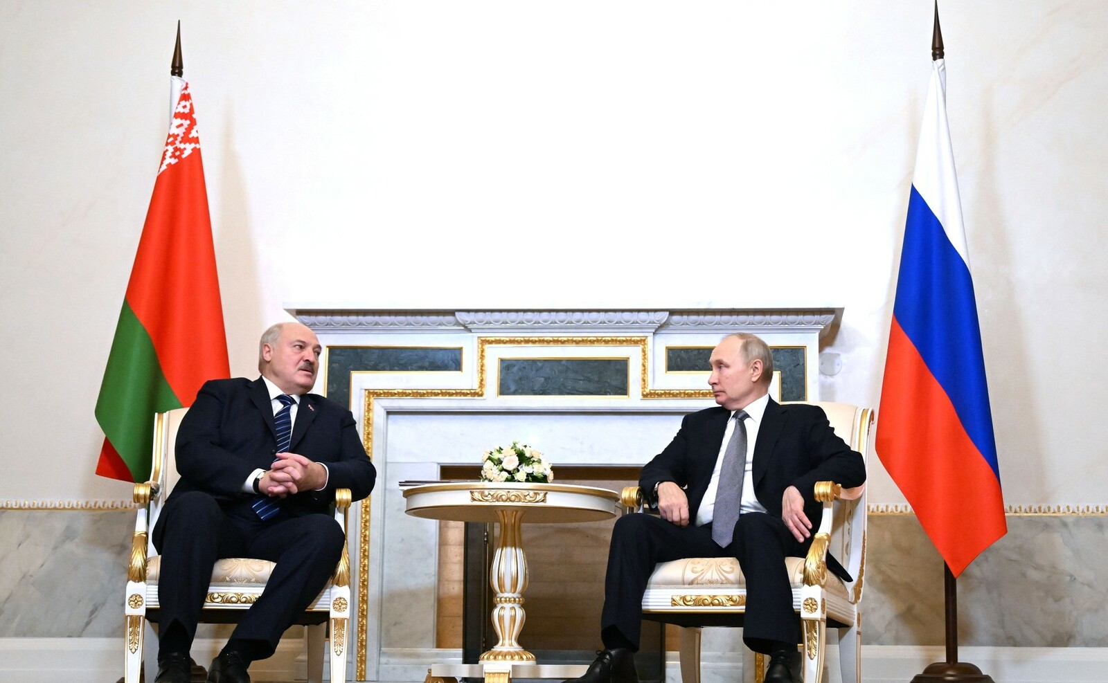 Прошла встреча  Президента РФ Владимира Путина с Президентом Республики Беларусь Александром Лукашенко