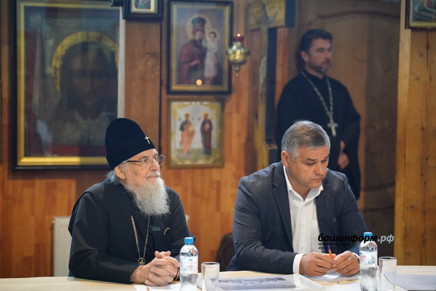В Башкирии обсудили, как проходит возведение Воскресенского кафедрального собора