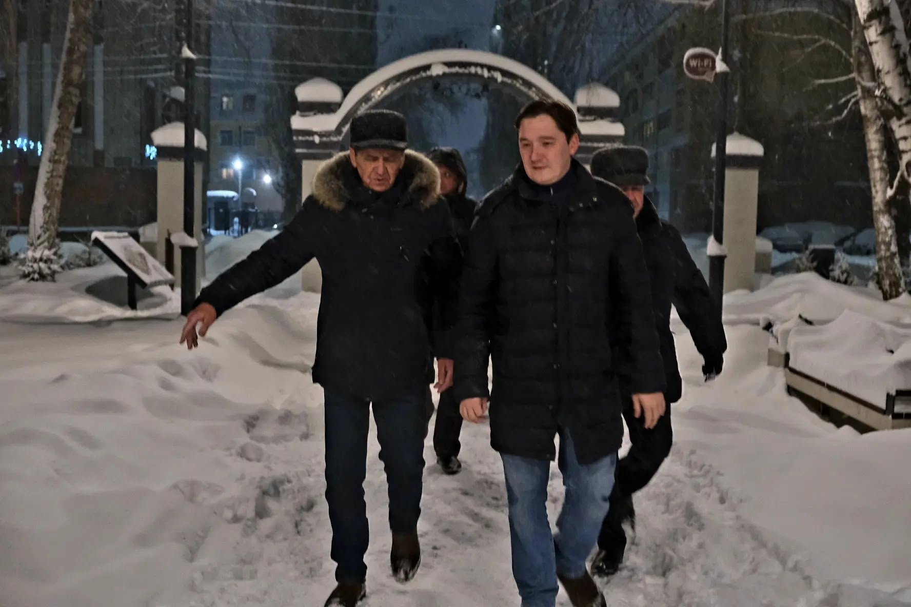 Глава администрации Стерлитамака проверил уборку снега