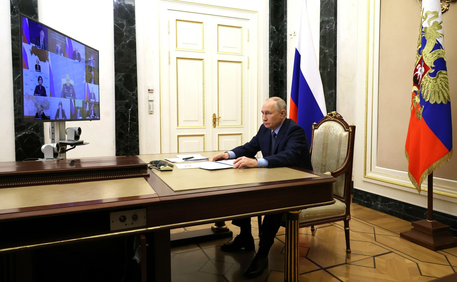 Совещание Президента РФ Владимира Путина с членами Правительства
