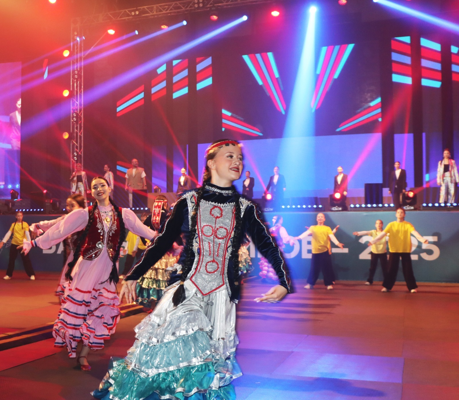 Выпускной бал для стерлитамакских выпускников