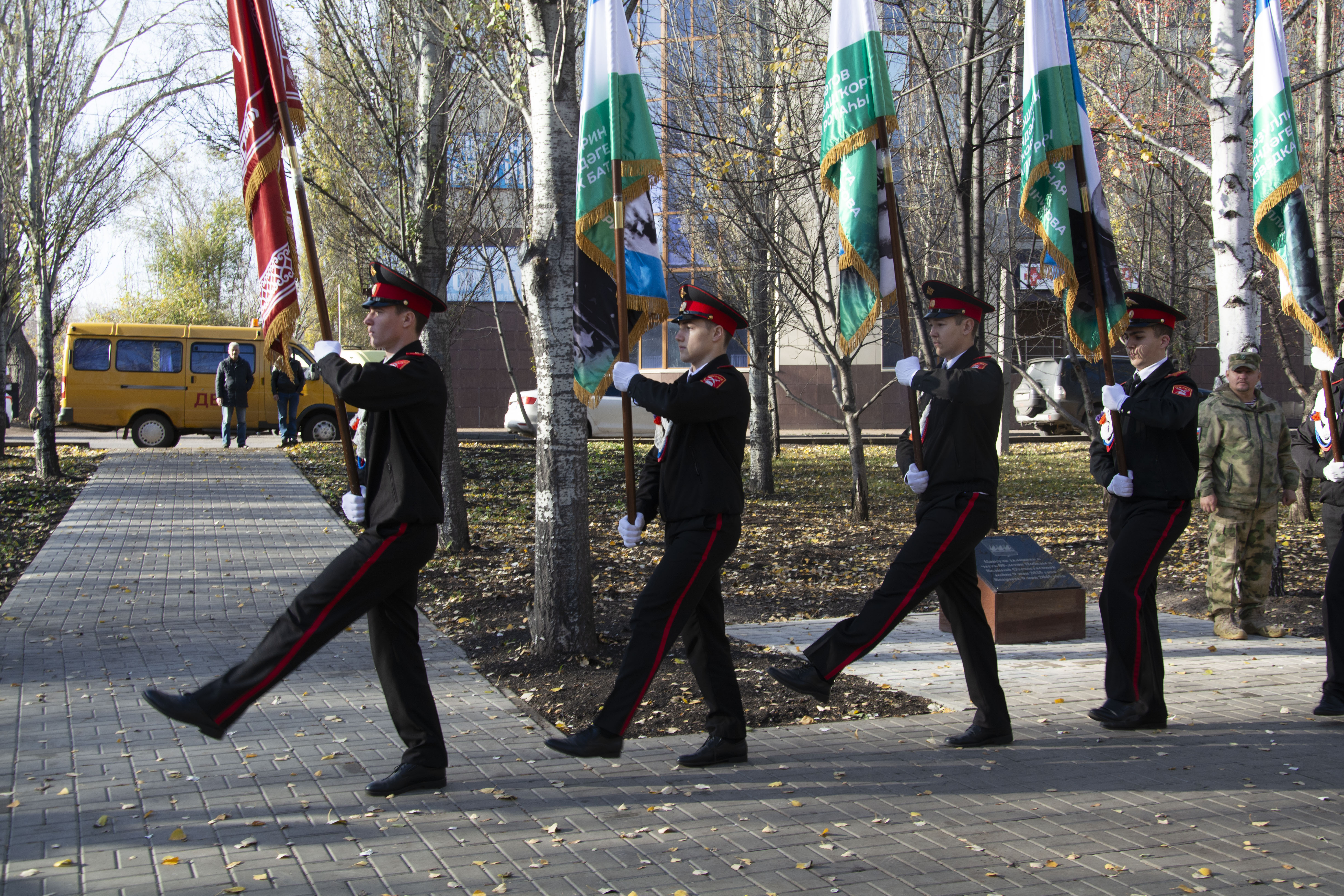 Стерлитамак принял знамёна именных подразделений Республики Башкортостан