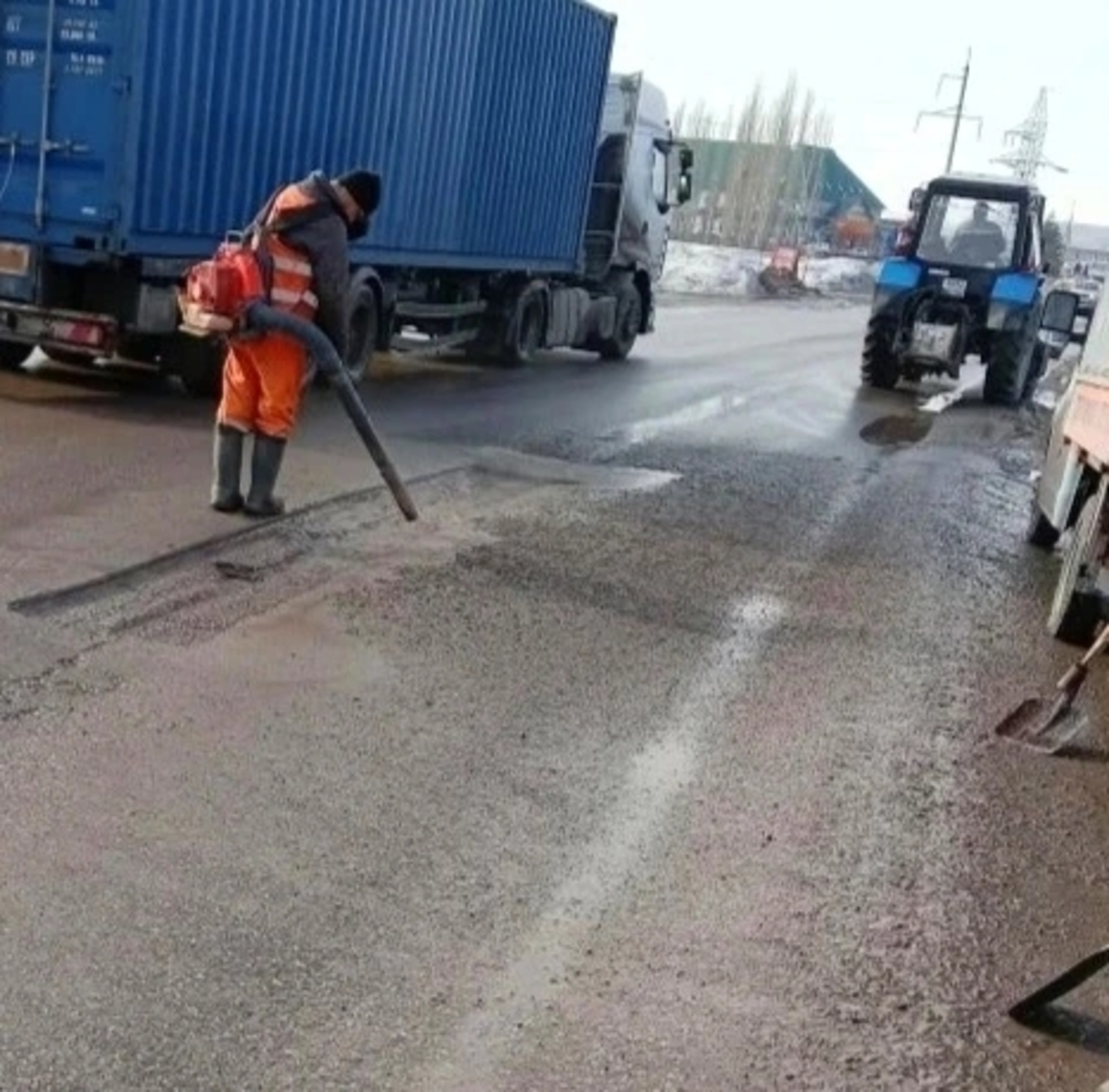 В Стерлитамаке в самом разгаре ямочный ремонт дорог