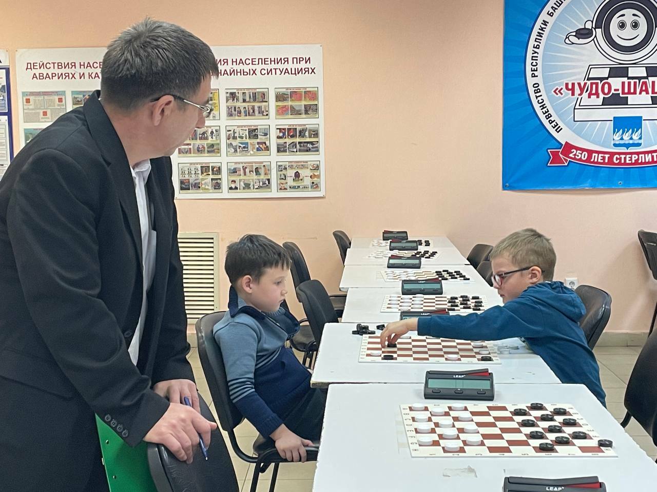 В Стерлитамаке прошёл первый этап Кубка города по русским шашкам среди дошкольных образовательных учреждений