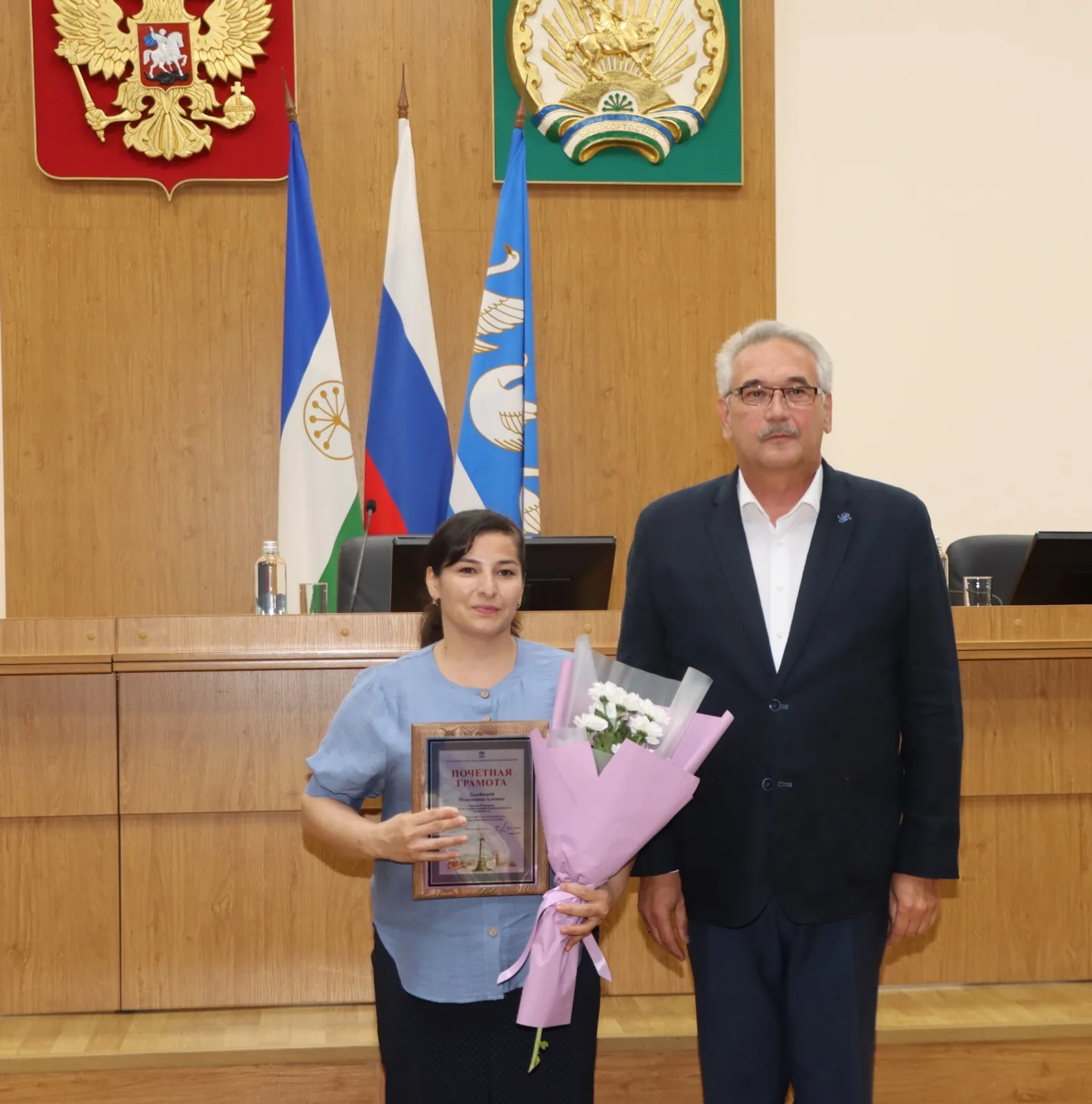 С Днём работников торговли!