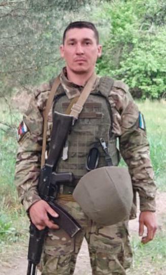 В одном полку  бойцы служили.  Пятнадцать Героями стали России