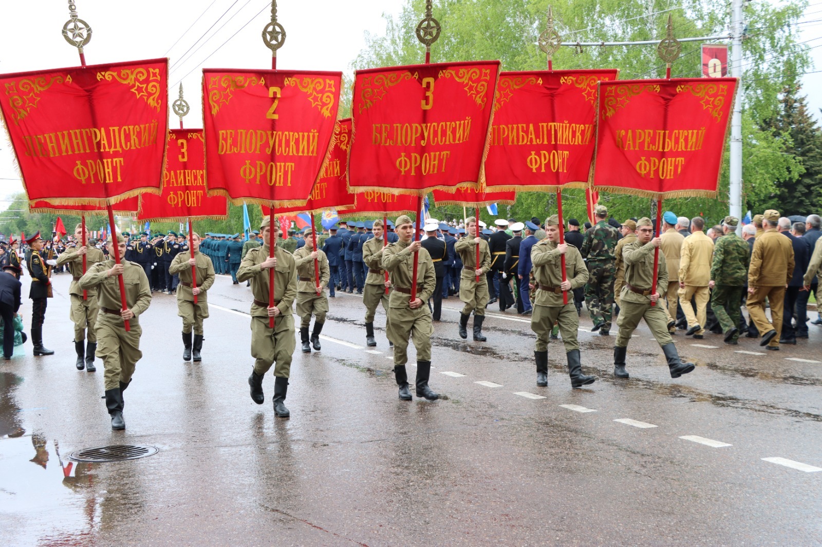 Парад Победы в Стерлитамаке