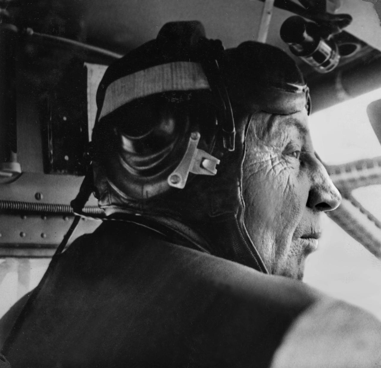 Полёт над Стерлитамаком вместе с героем