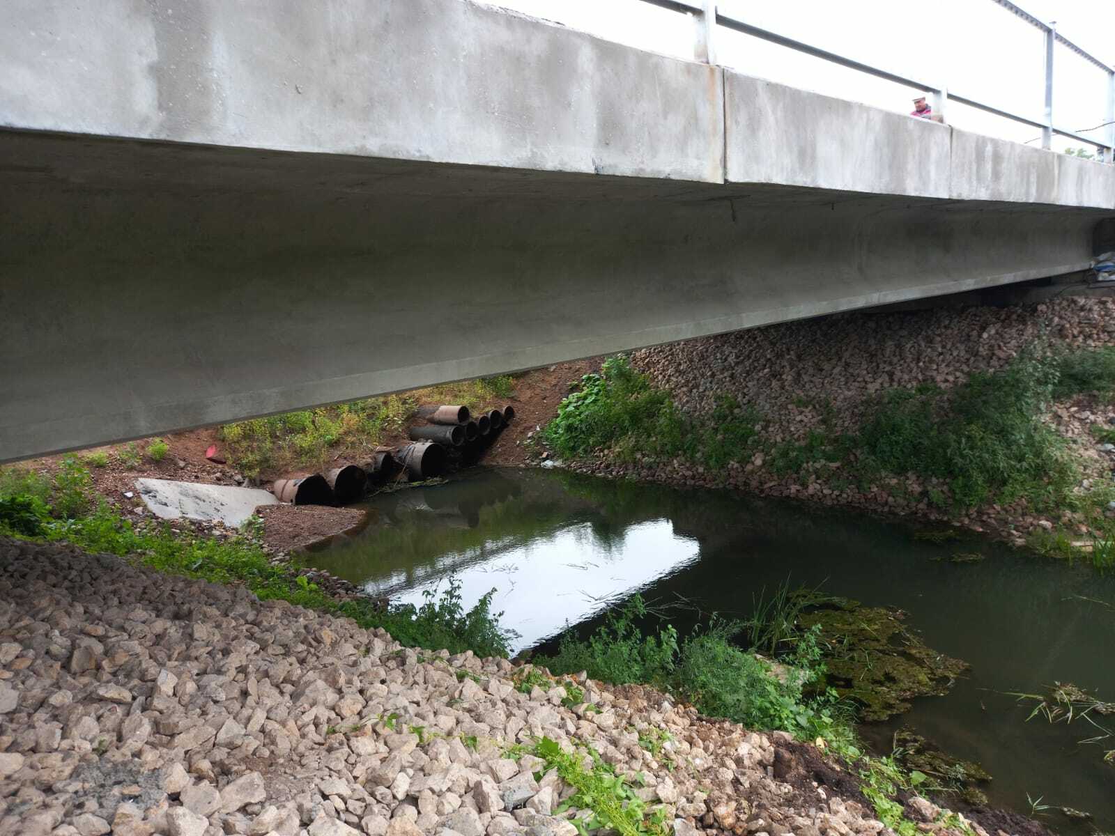 В Башкирии приступили к устройству переходных плит на мосту через реку Турсагазы