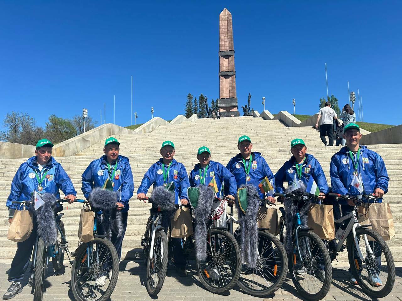 Подопечные фонда «Защитники Отечества» приняли участие в праздновании Дня Победы