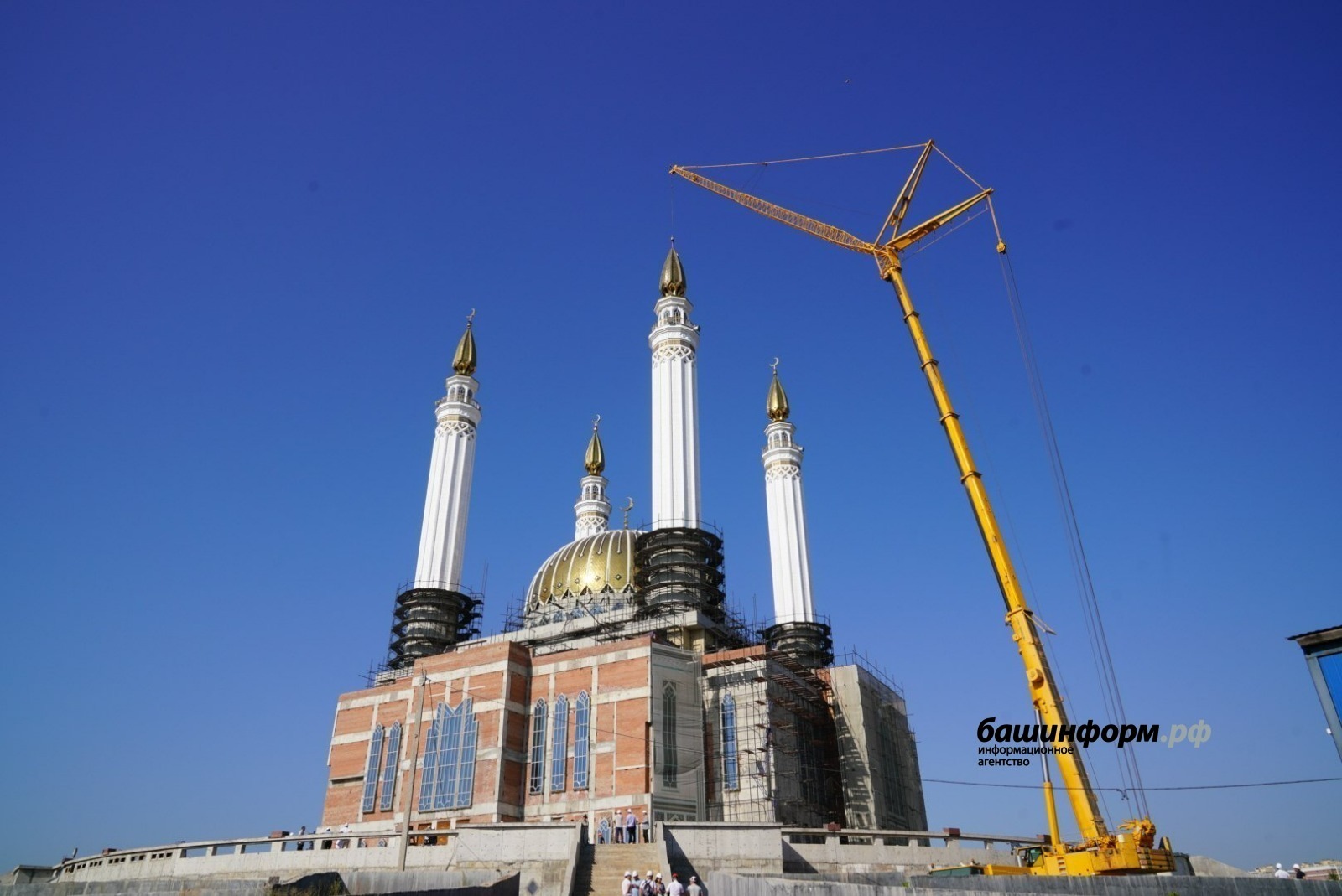 Глава Башкирии провел рабочее совещание по строительству мечети «Ар-Рахим»