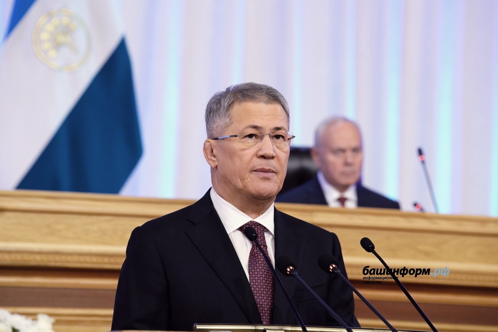 Послание главы Башкирии депутатам перенесли на январь