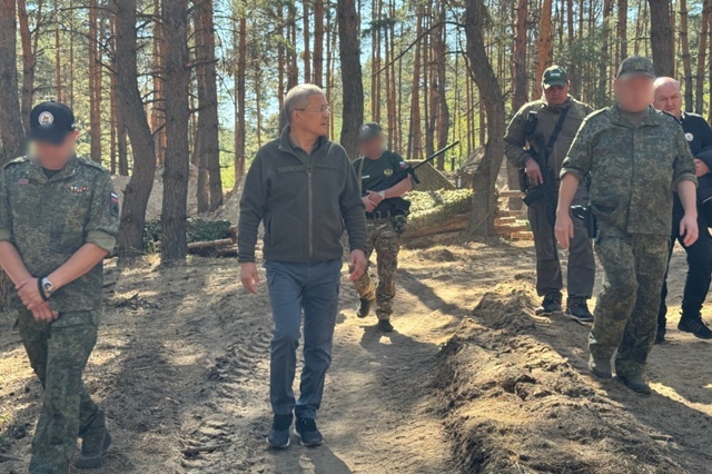 Радий Хабиров приехал в зону СВО проведать военнослужащих из Башкирии