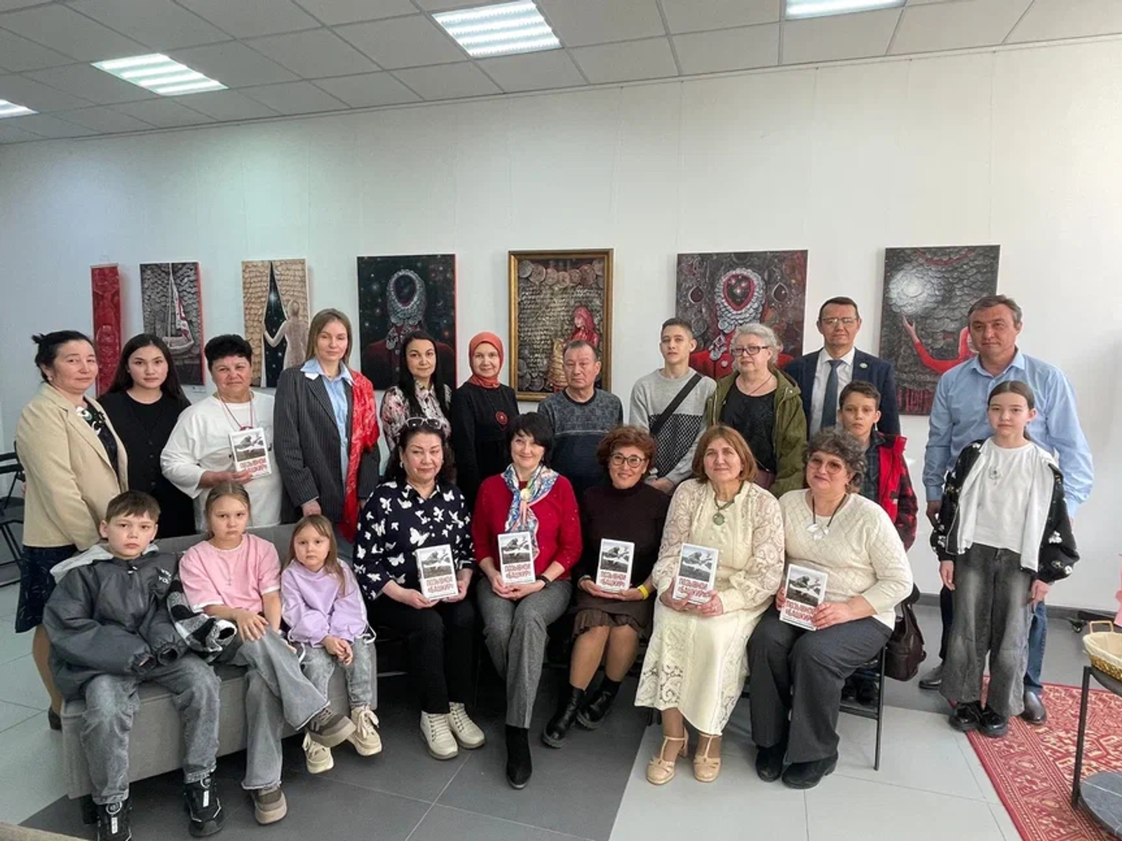 В Уфе состоялась презентация книги Ларисы Абдуллиной «Позывной "Башкир"»