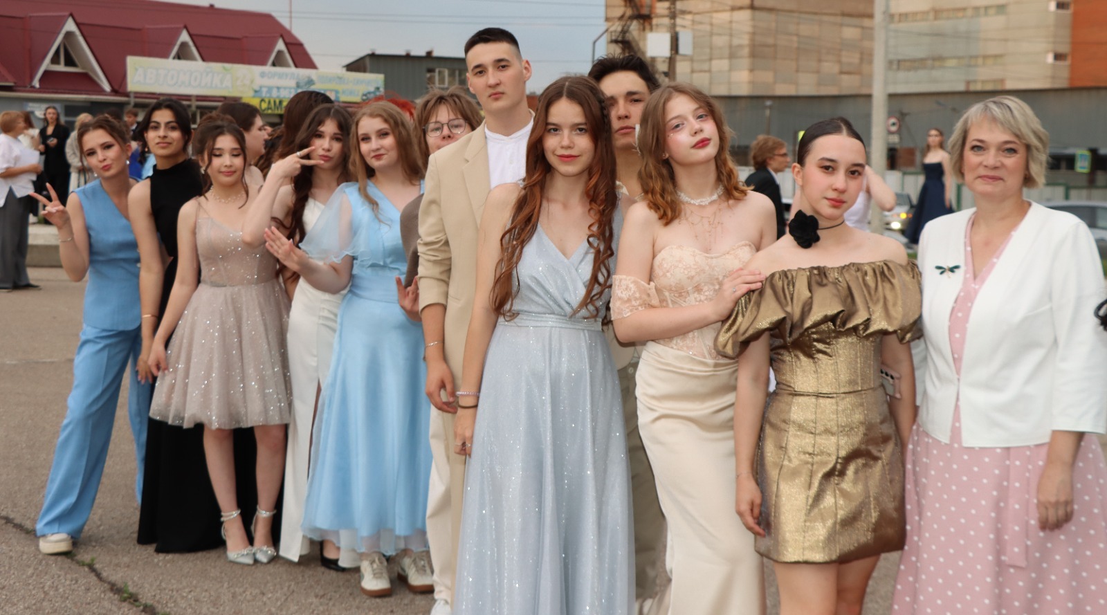 Выпускной бал для стерлитамакских выпускников