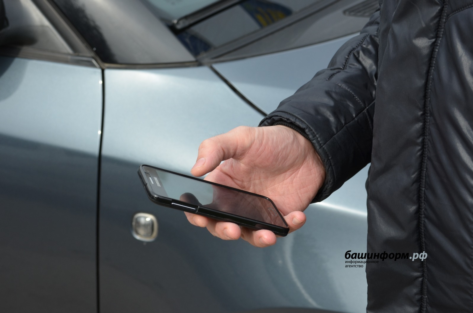 Житель Башкирии выложил интимные фото бывшей жены