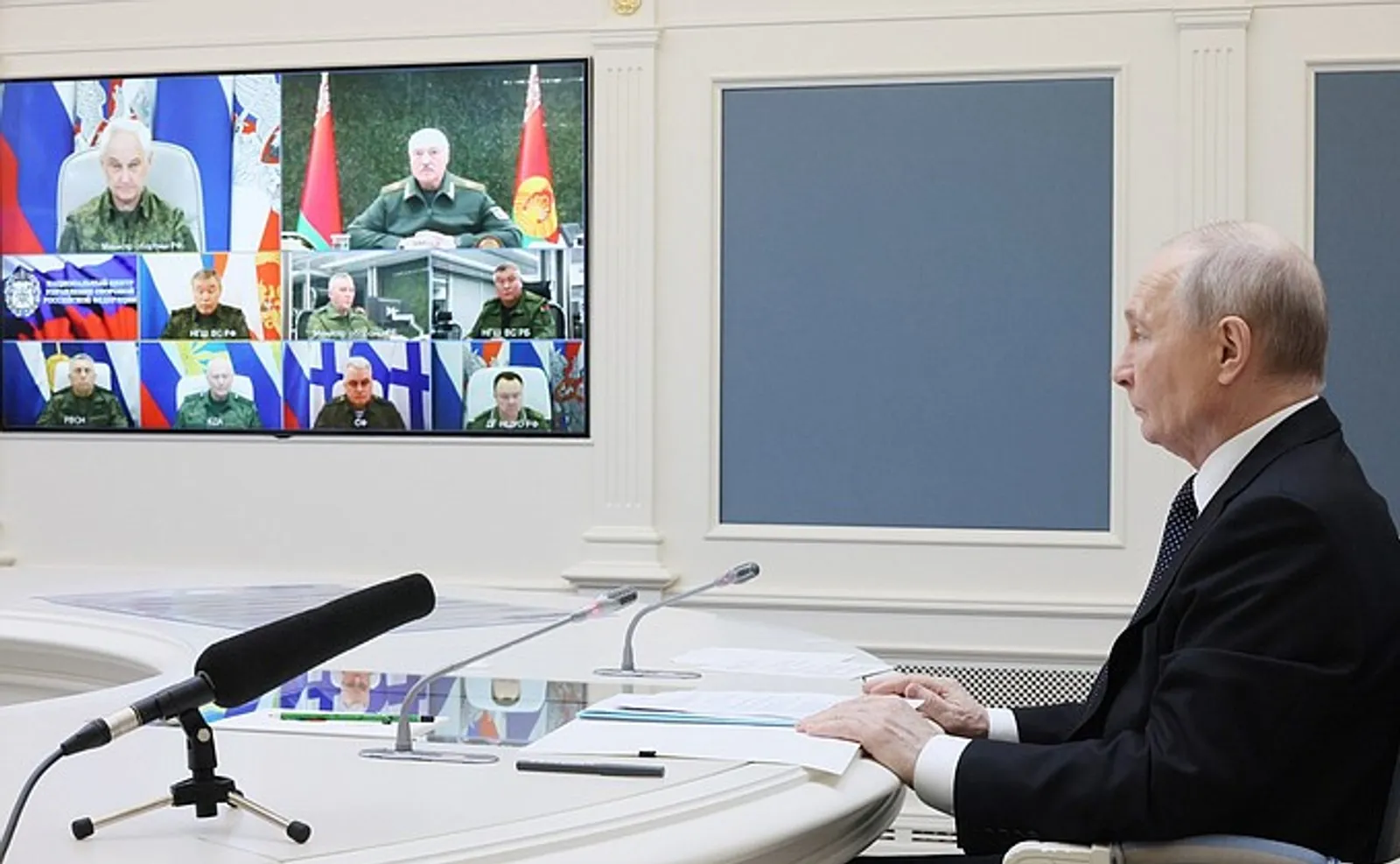 Владимир Путин и Александр Лукашенко провели учения ядерных сил