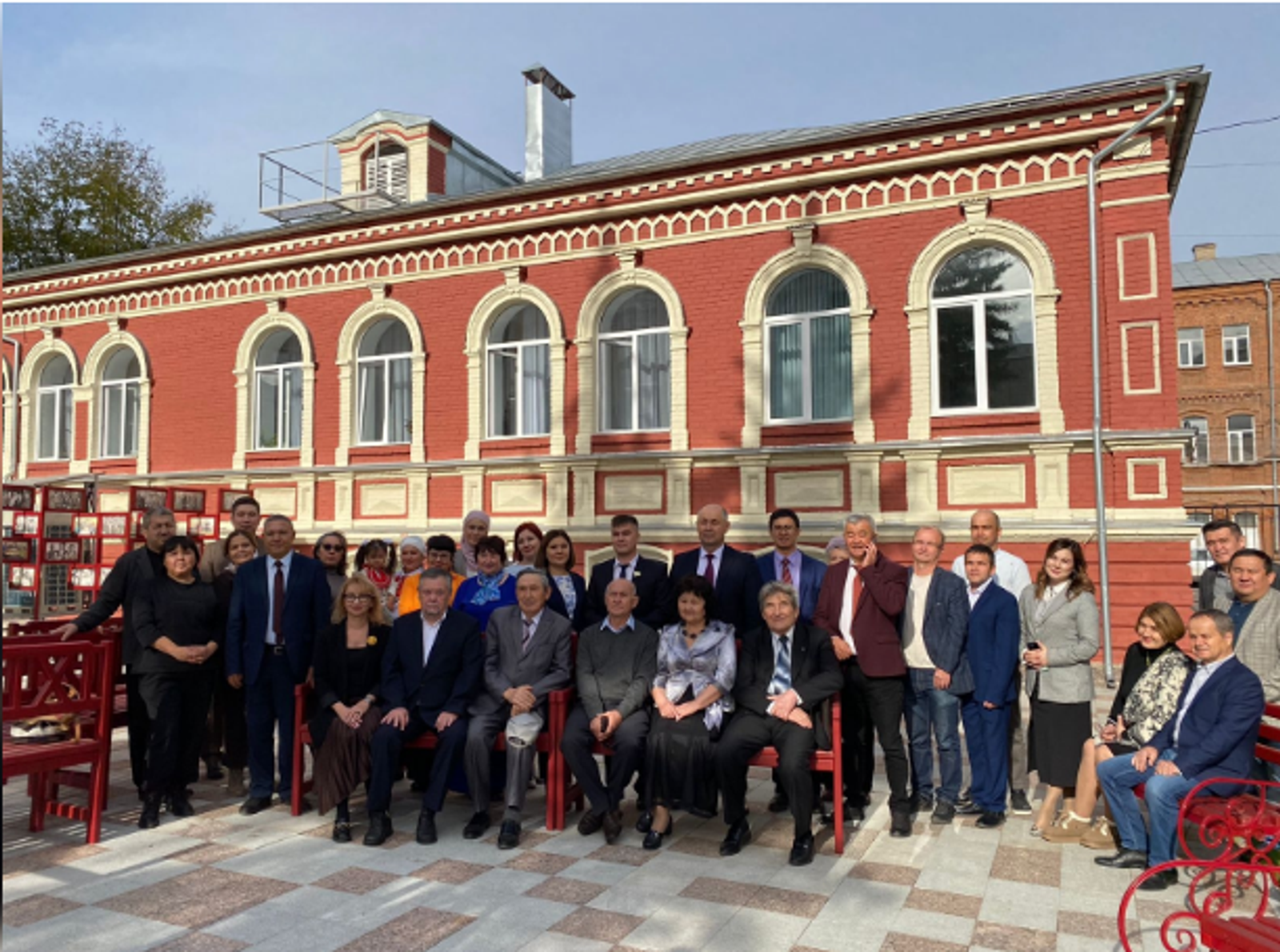 Союзы писателей и журналистов Башкирии провели круглый стол «В единстве – сила»