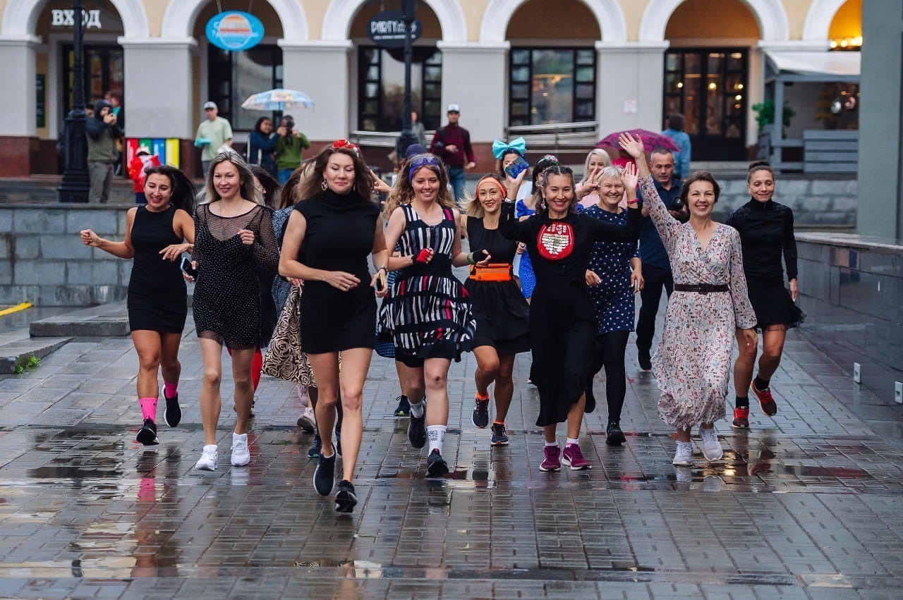 В Башкирии пробежкой в платьях отпраздновали   День красоты