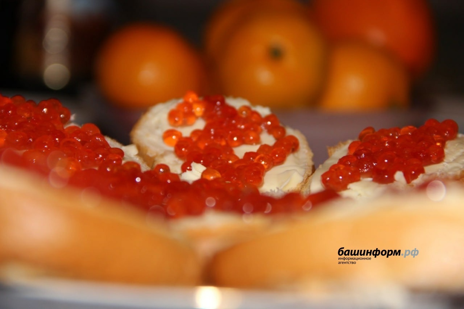 Кишечную палочку обнаружили в икре пяти торговых марок