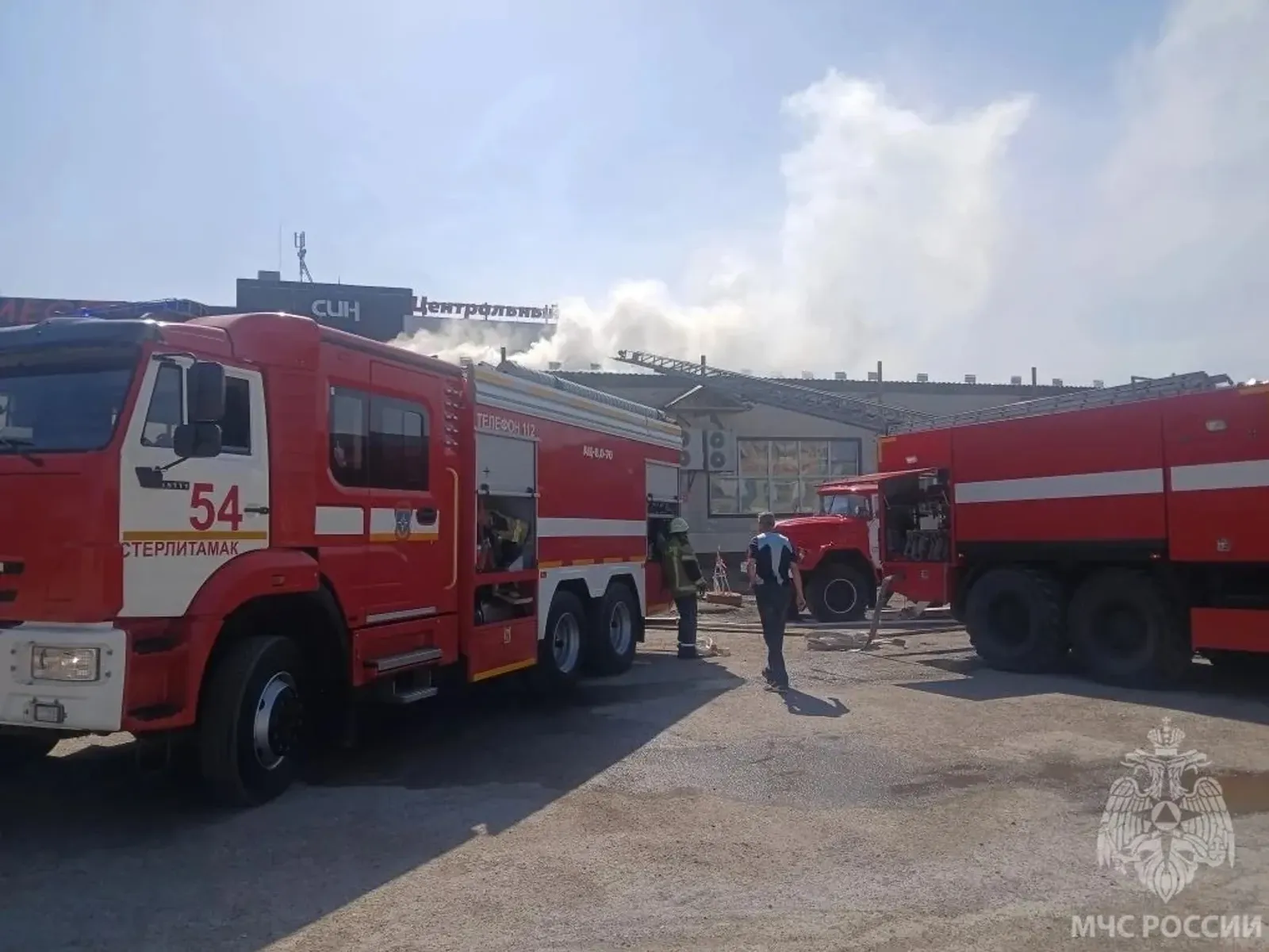 В Стерлитамаке произошёл пожар на городском рынке