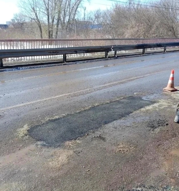 В Стерлитамаке в самом разгаре ямочный ремонт дорог