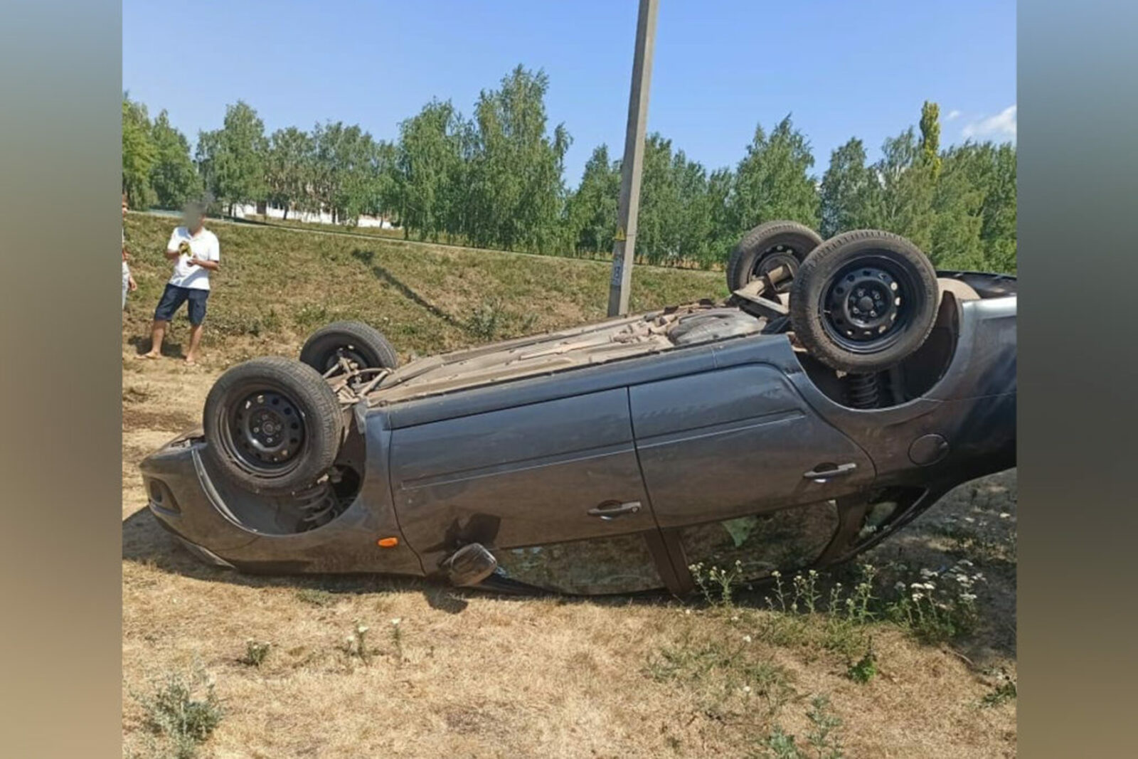 В Башкирии перевернулся автомобиль
