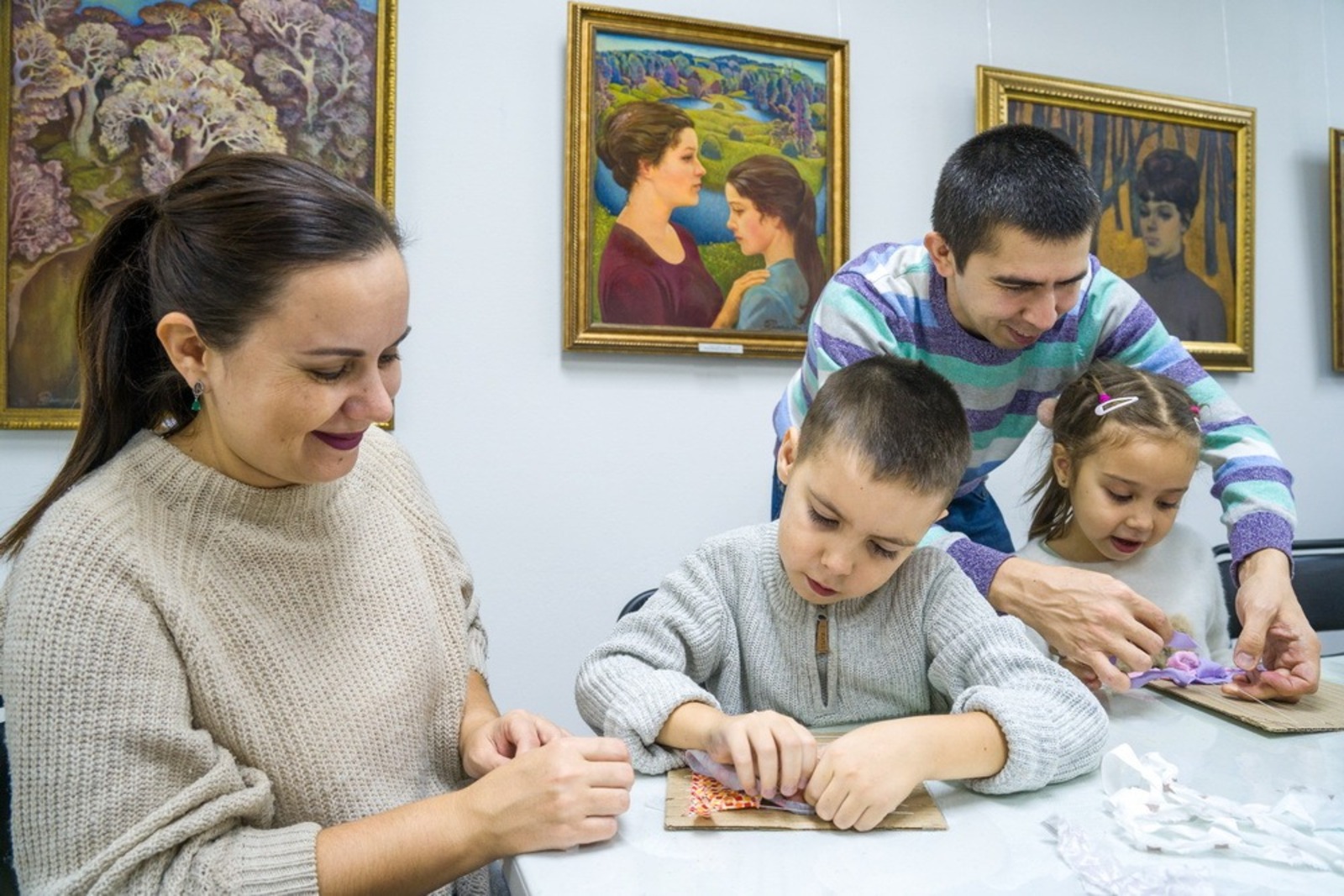 В Башкирии «Ночь искусств» помогла взрослым и детям попробовать себя в творчестве