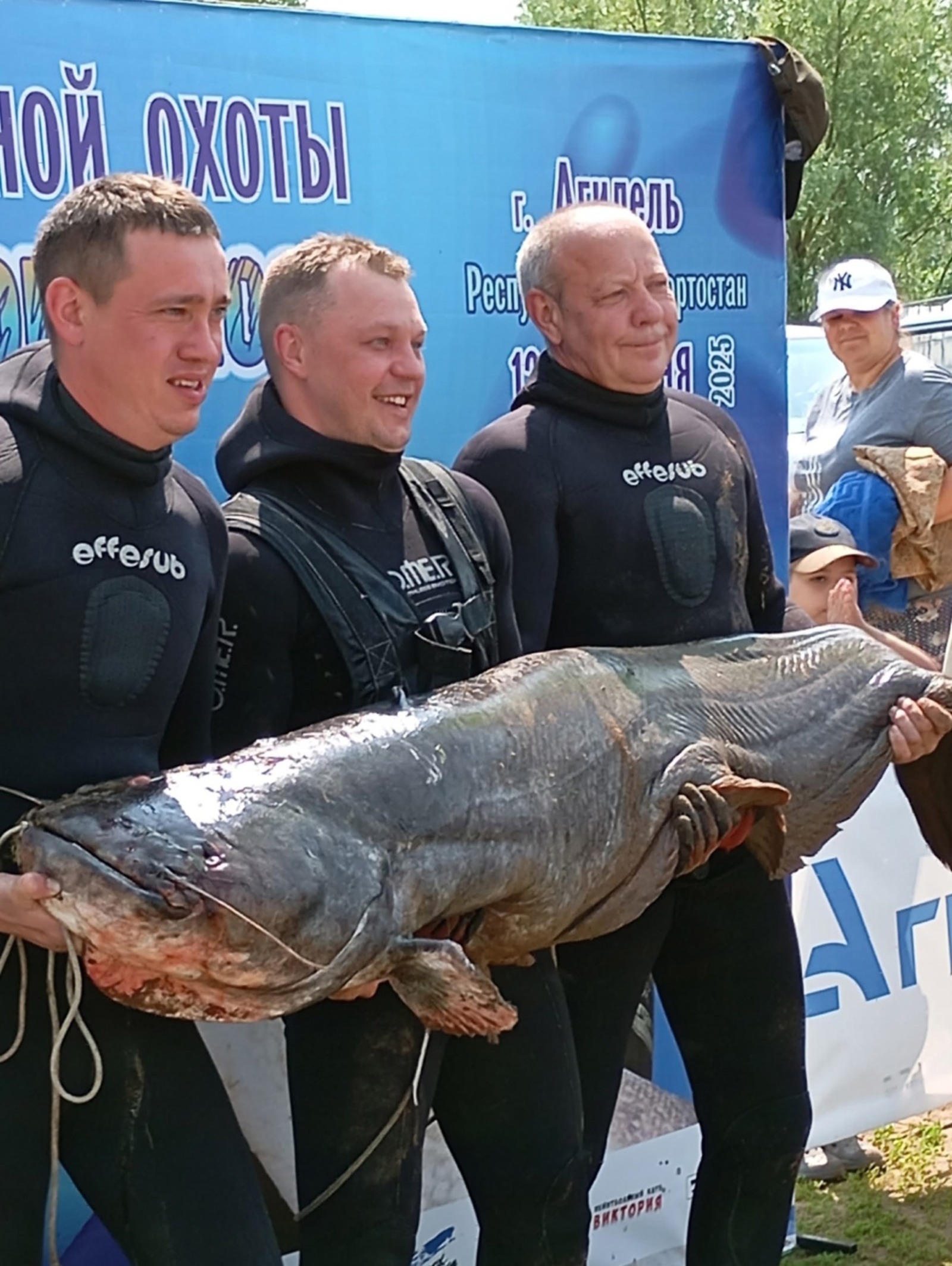 В Башкирии рыбак поймал сома весом 50 килограммов