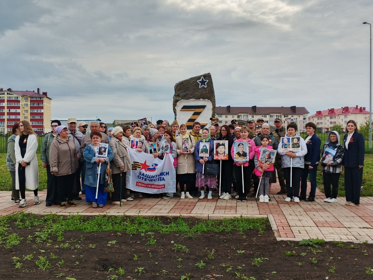 Подопечные фонда «Защитники Отечества» приняли участие в праздновании Дня Победы