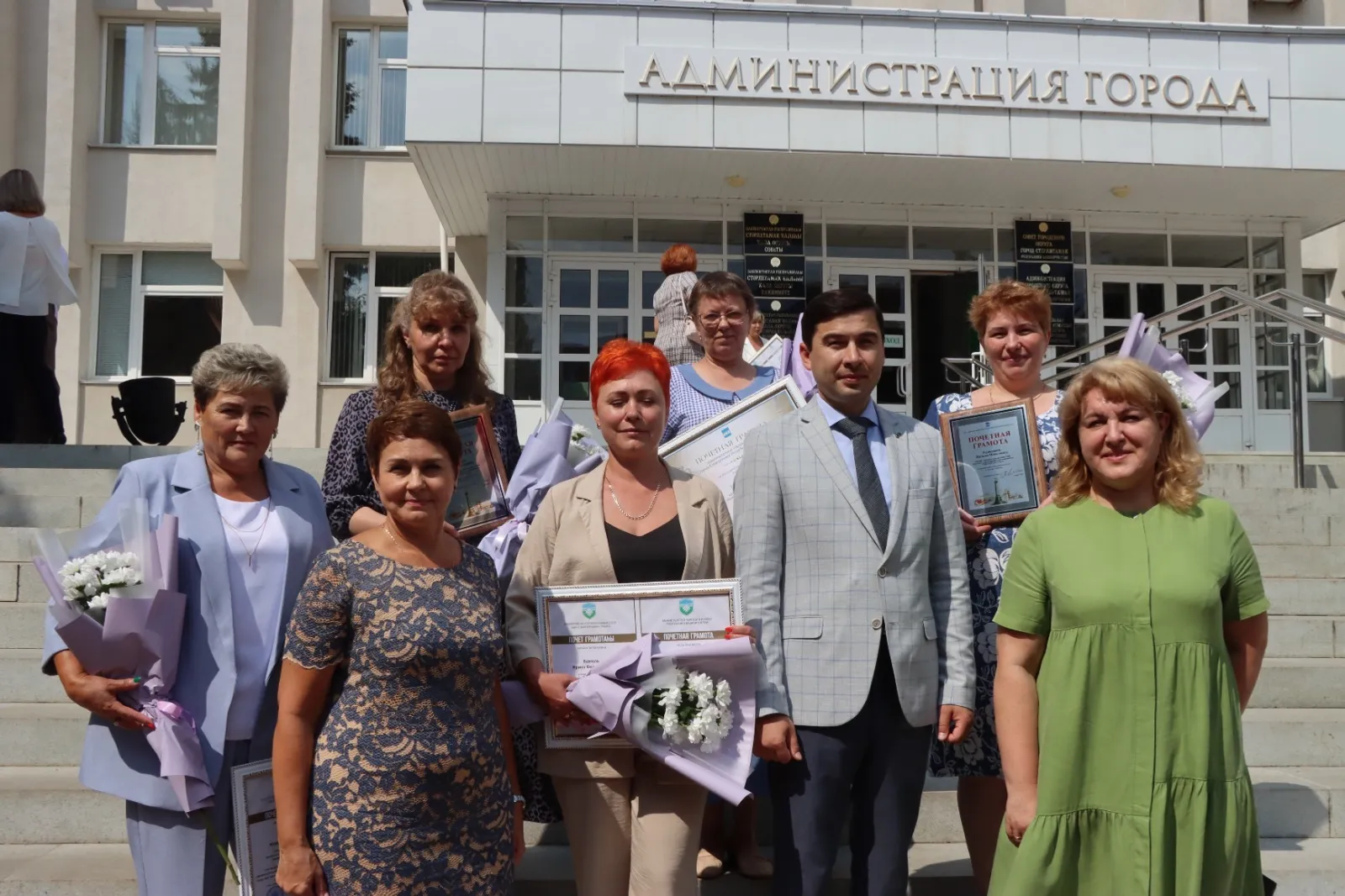 С Днём работников торговли!