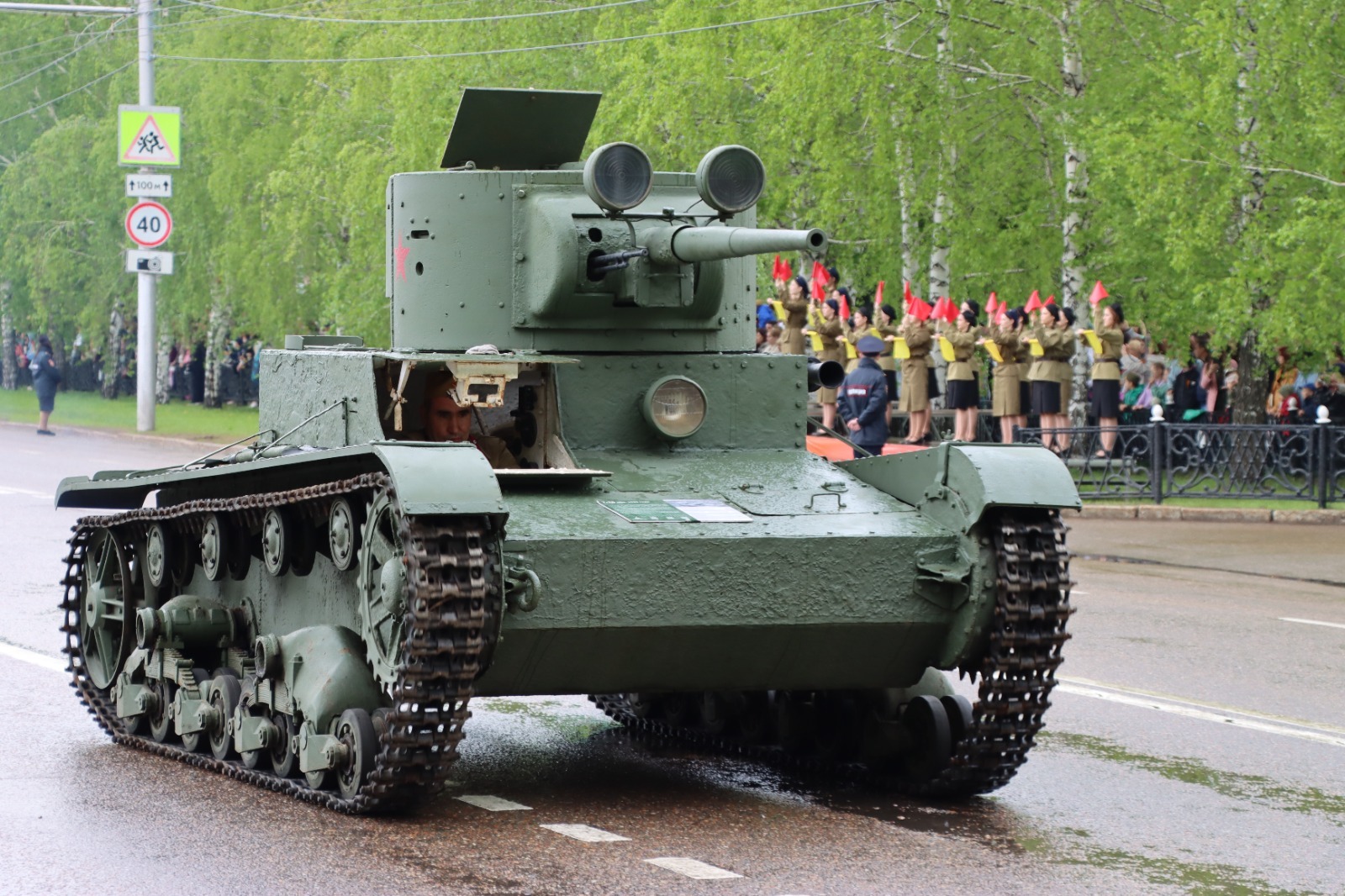 От «Виллисов» до «Тополя»