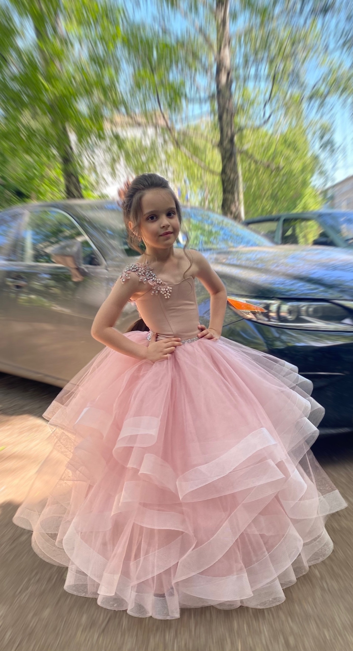 Встречаем  новых участниц - первоклассниц!